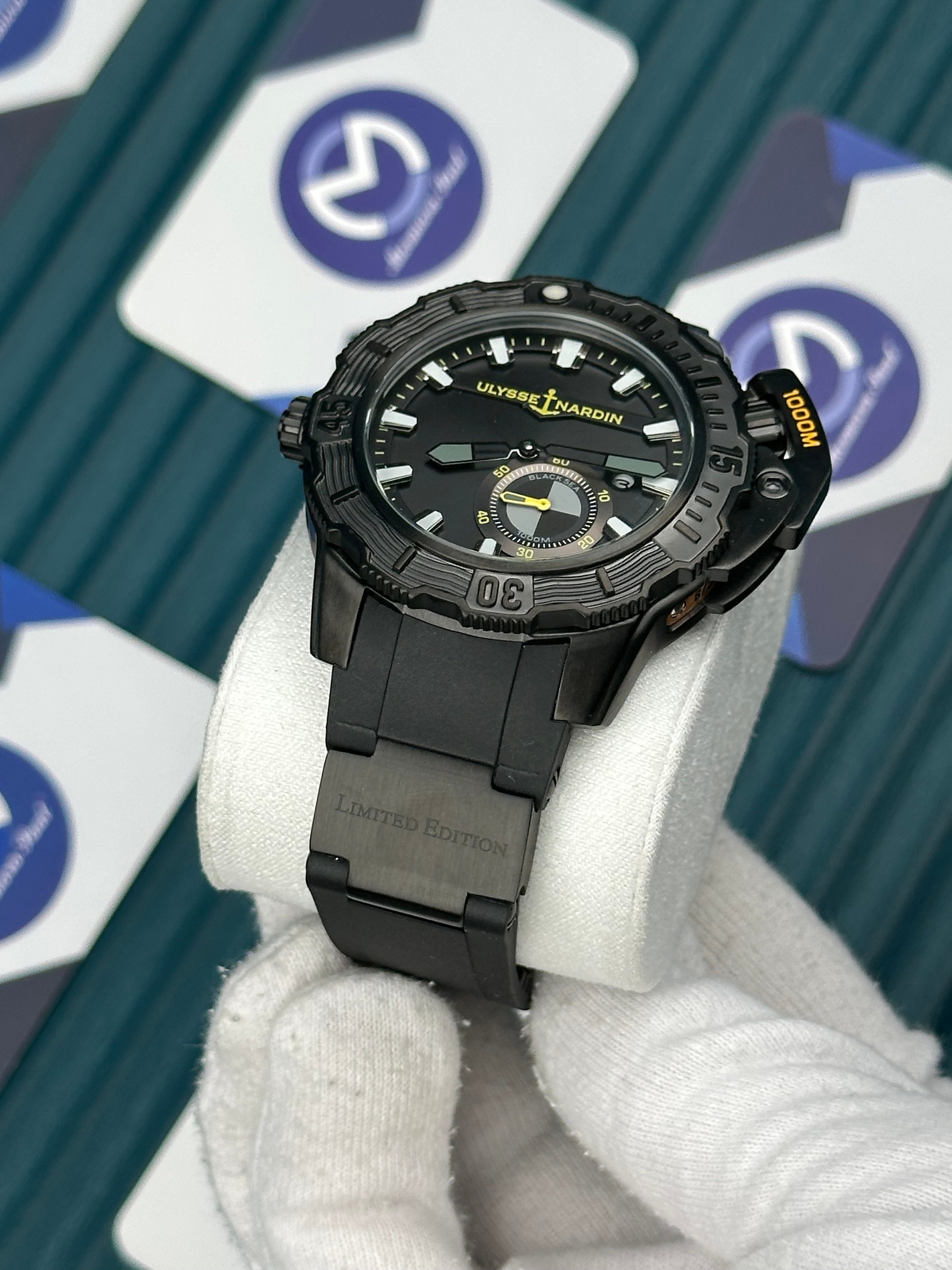 Ulysse Nardin Hammerhead Shark Black And Yellow Detail