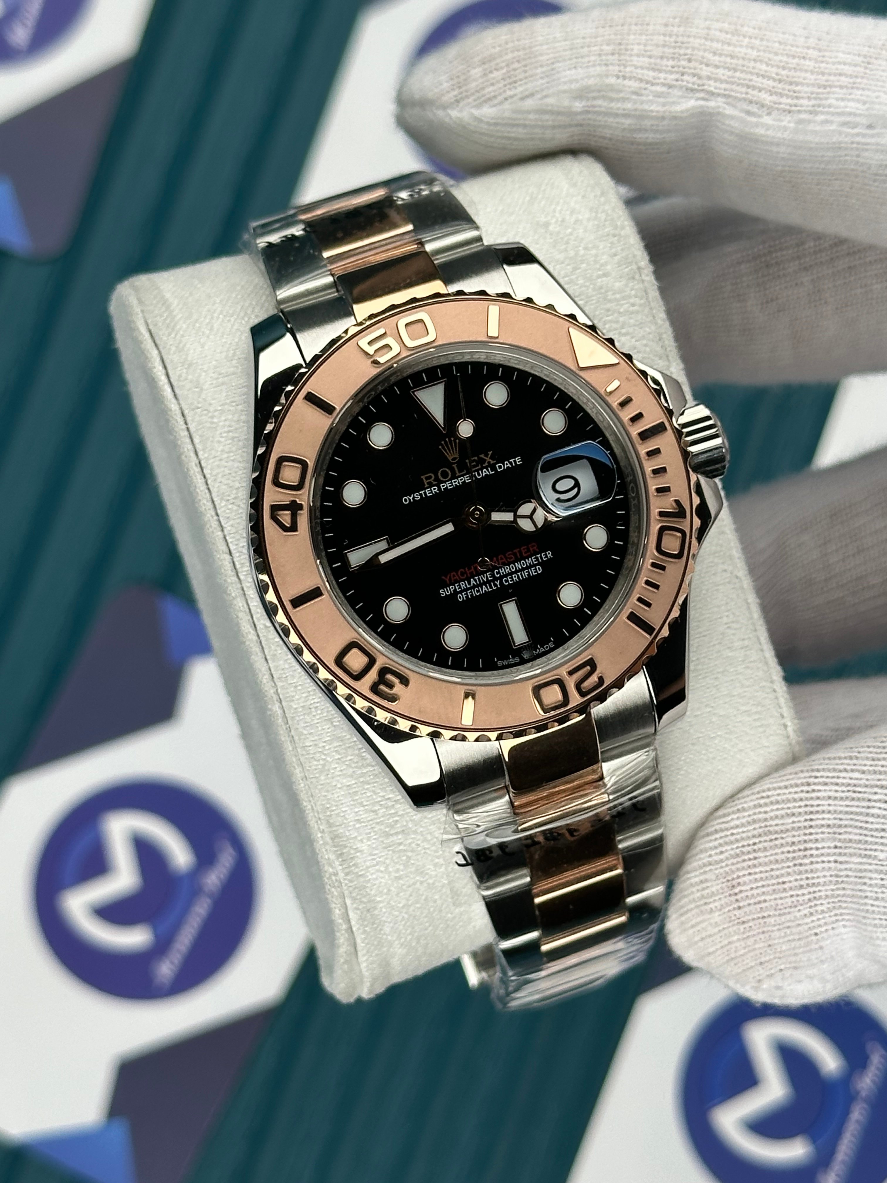 ROLEX YACHT-MASTER BLACK DIAL ROSE BEZEL ROSE-SILVER OYSTER