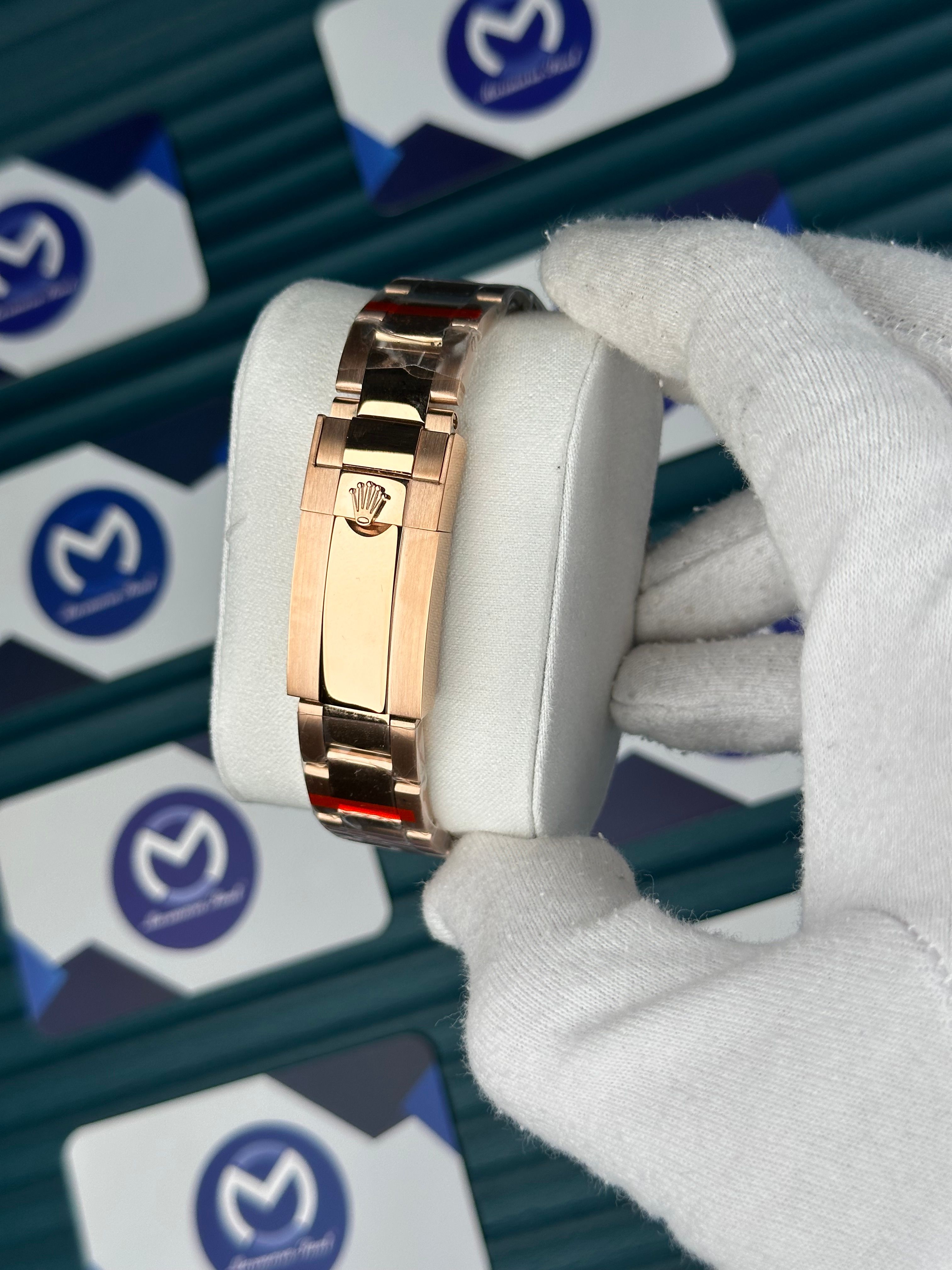 Rolex Daytona Rose Gold Bezel Pırlanta Taşlı
