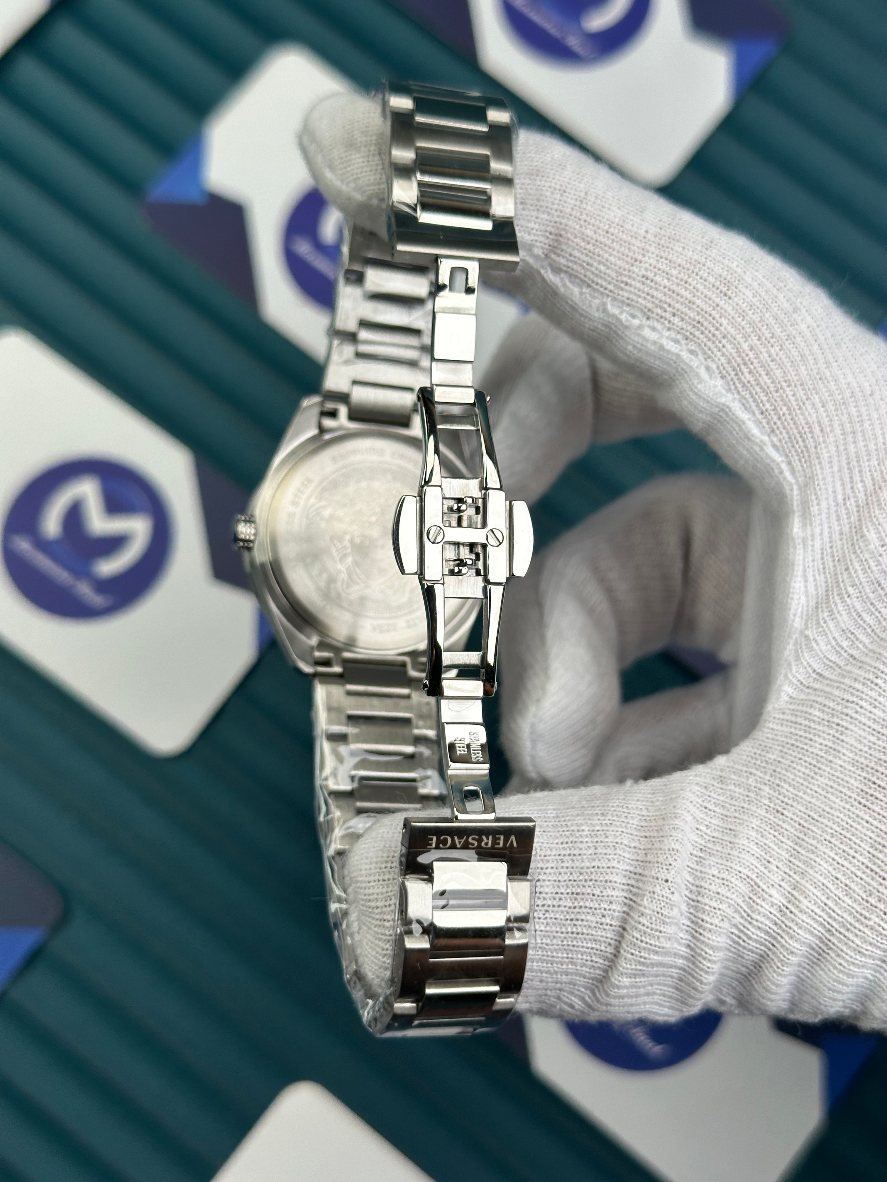 VERSACE 36 WHITE DIAL SILVER CORD 