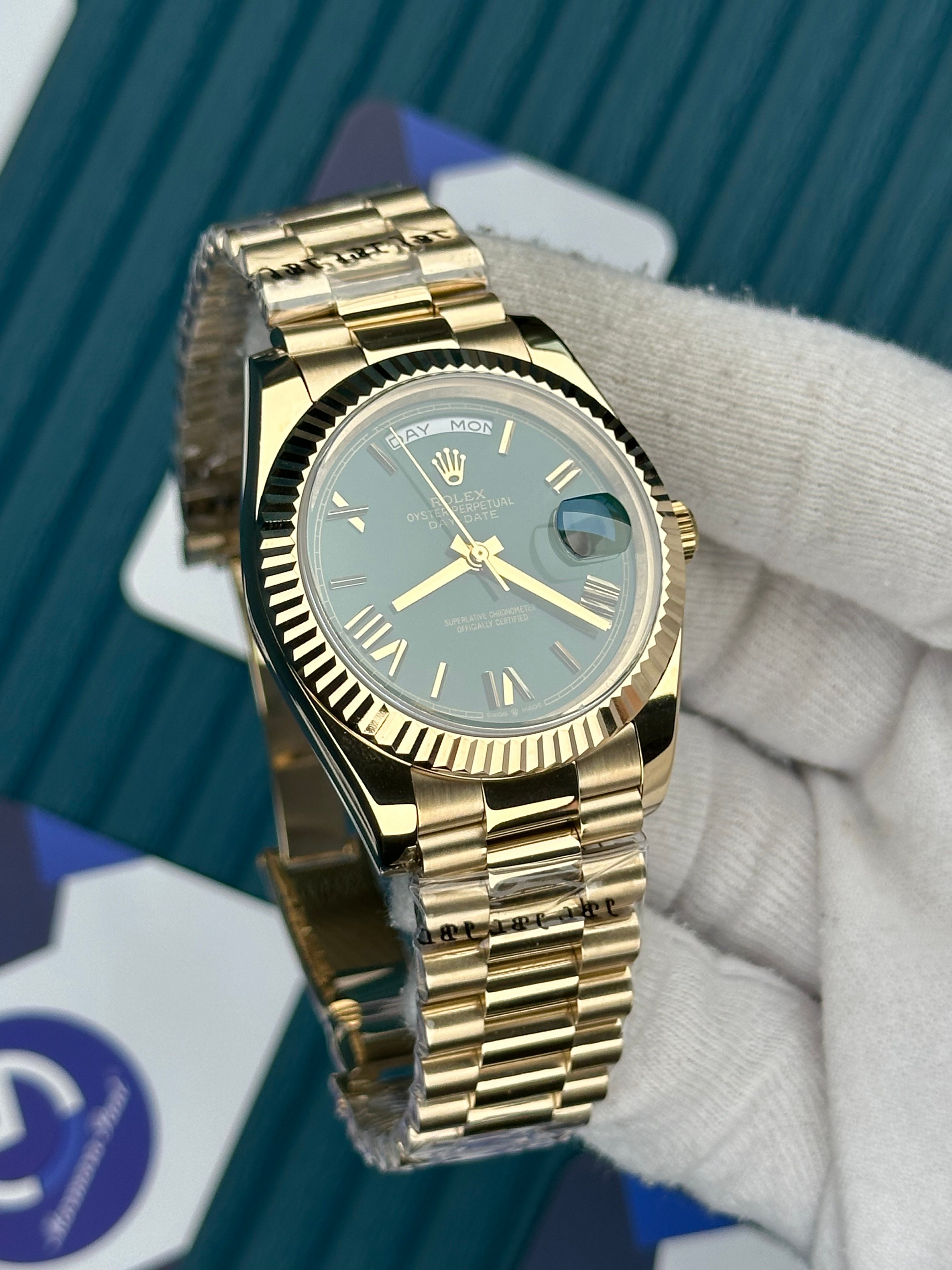 ROLEX DAY-DATE GREEN DIAL ROMA INDEX GOLD PRESIDENT