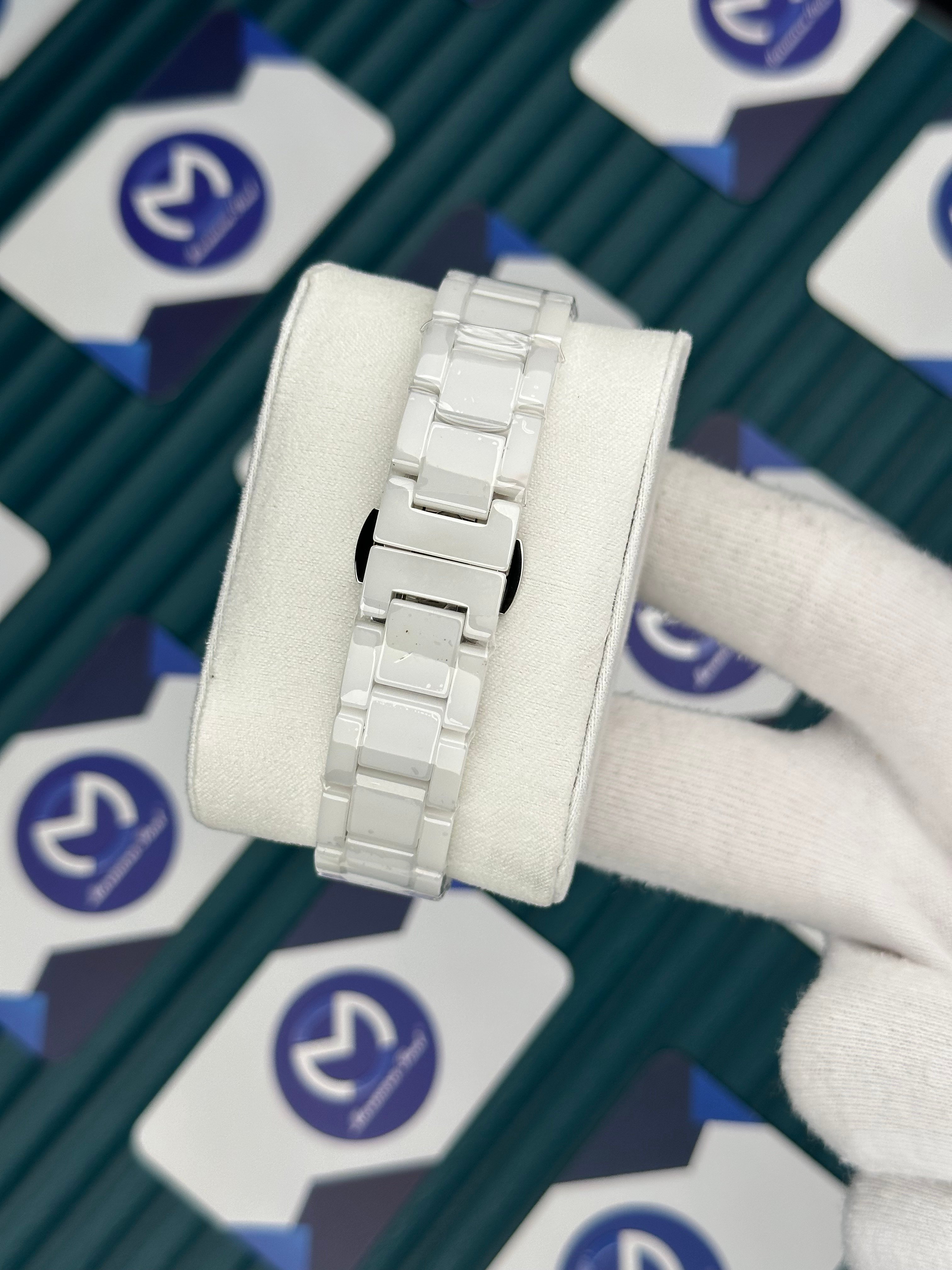 Rolex Daytona Seramik Beyaz Kadran Yeşil Bezel