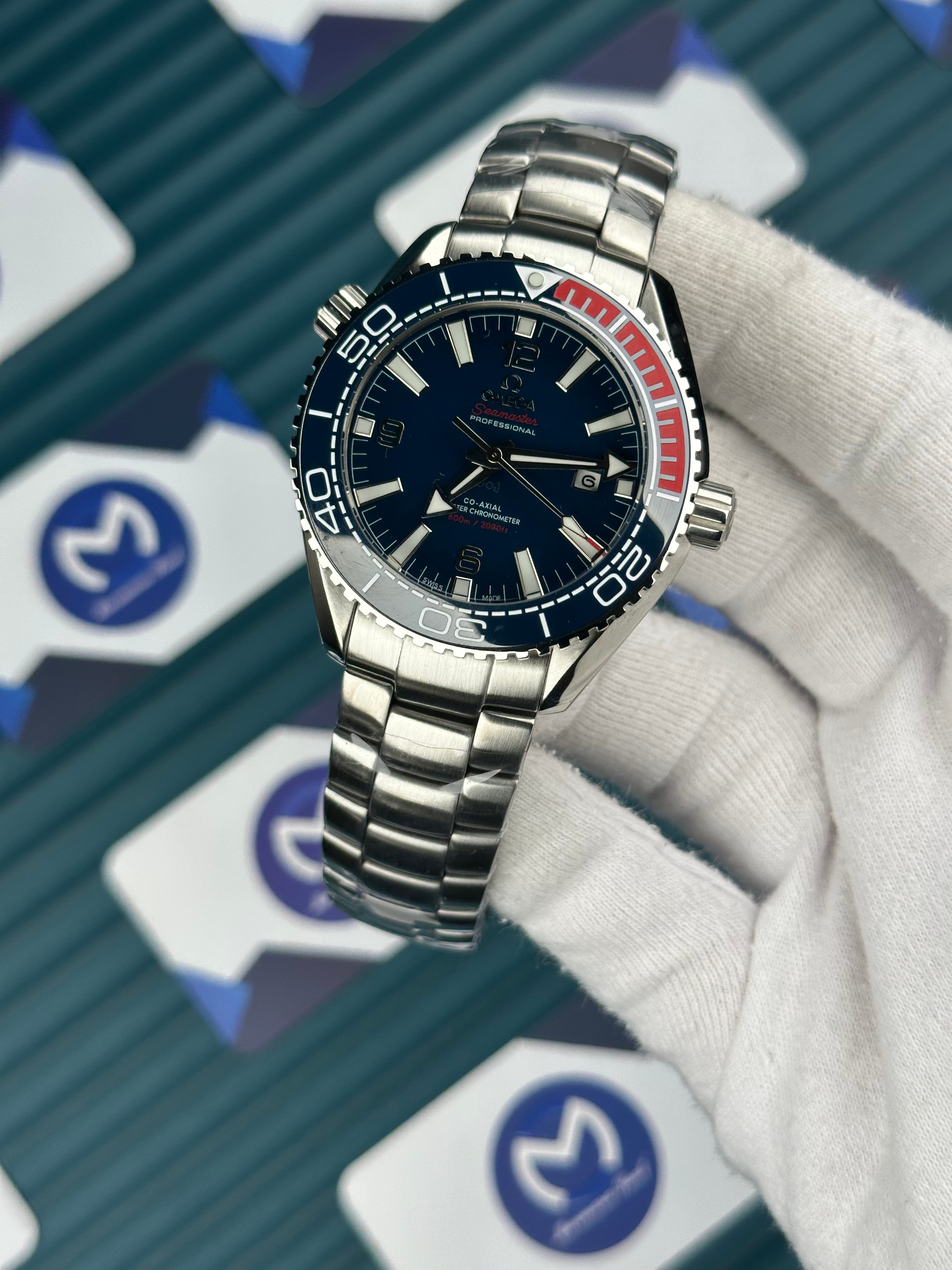 Omega Seamaster Planet Ocean Navy Mavi Kadran 