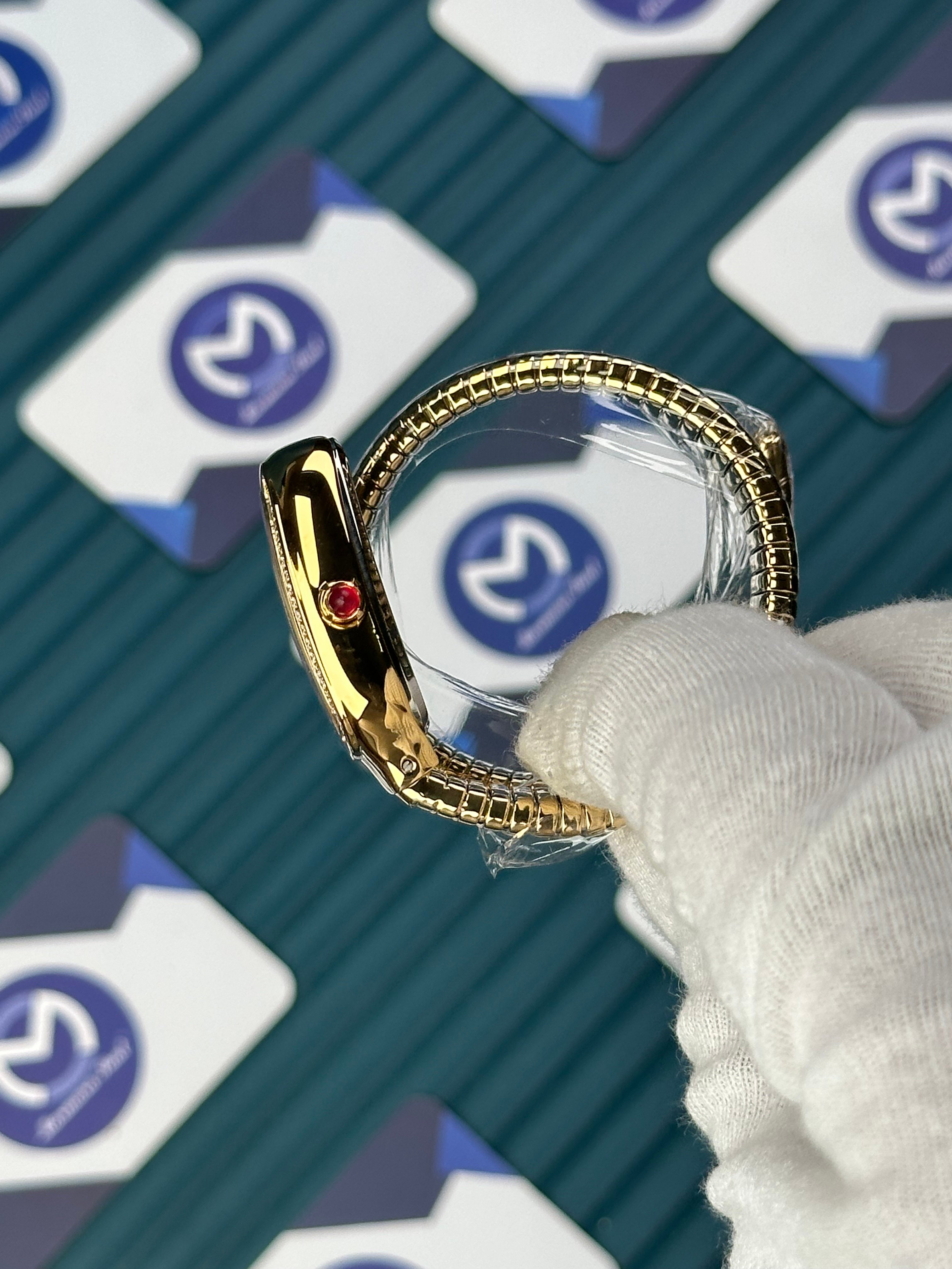 BVLGARI SERPENTI GOLD DIAL DIAMOND BEZEL GOLD SHORT TUBOGAS