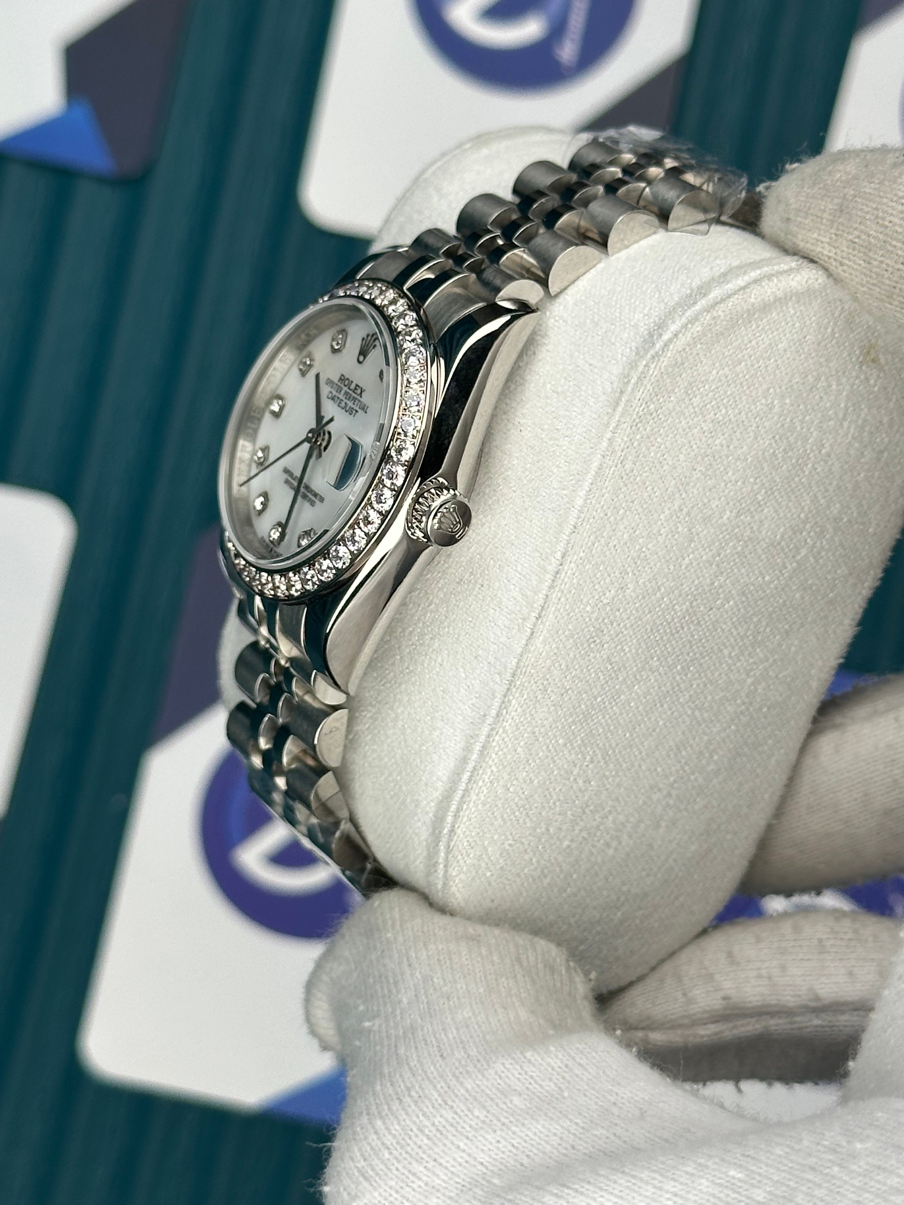 ROLEX 31 BEYAZ SEDEFLİ PIRLANTA BEZEL SILVER JUBILEE 