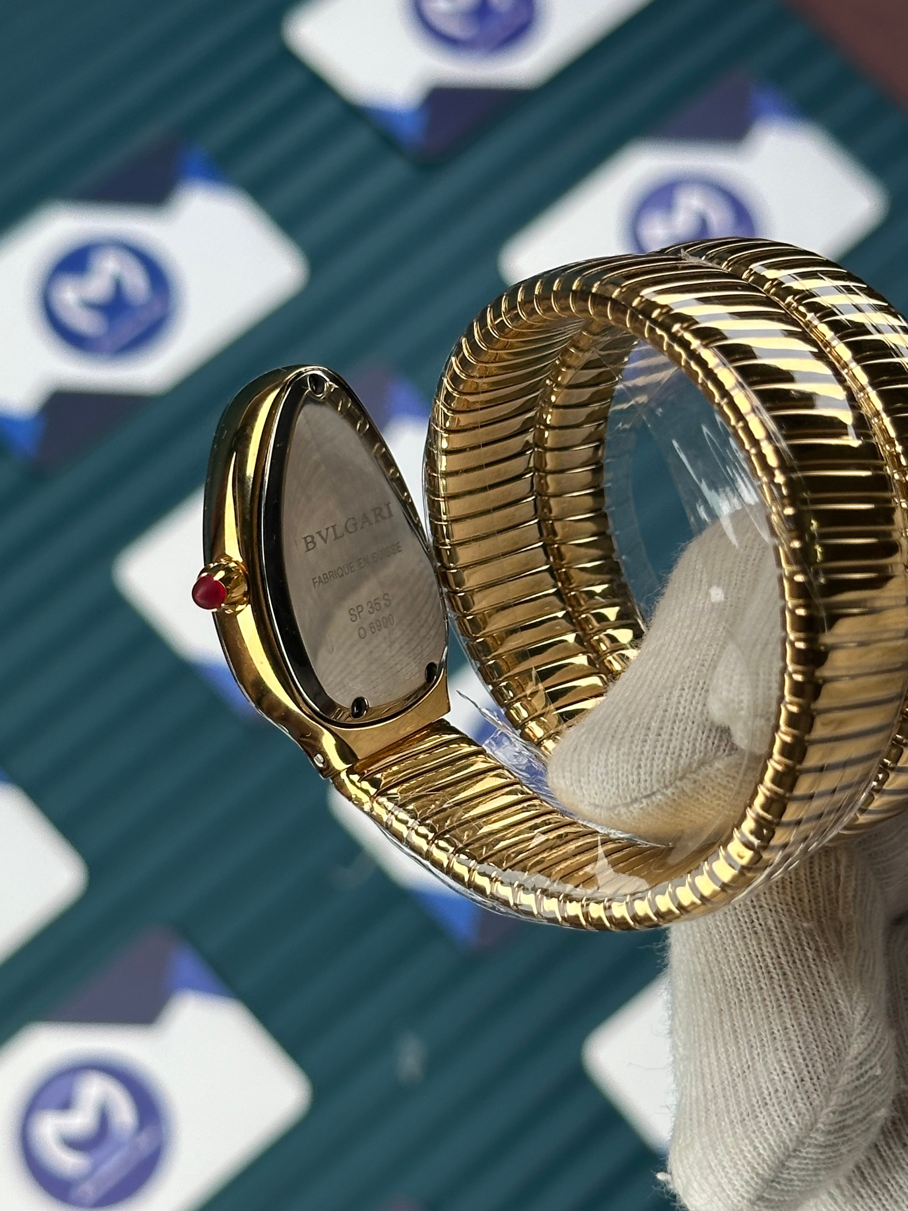BVLGARI SERPENTI WHTE DIAL GOLD LONG TUBOGAS