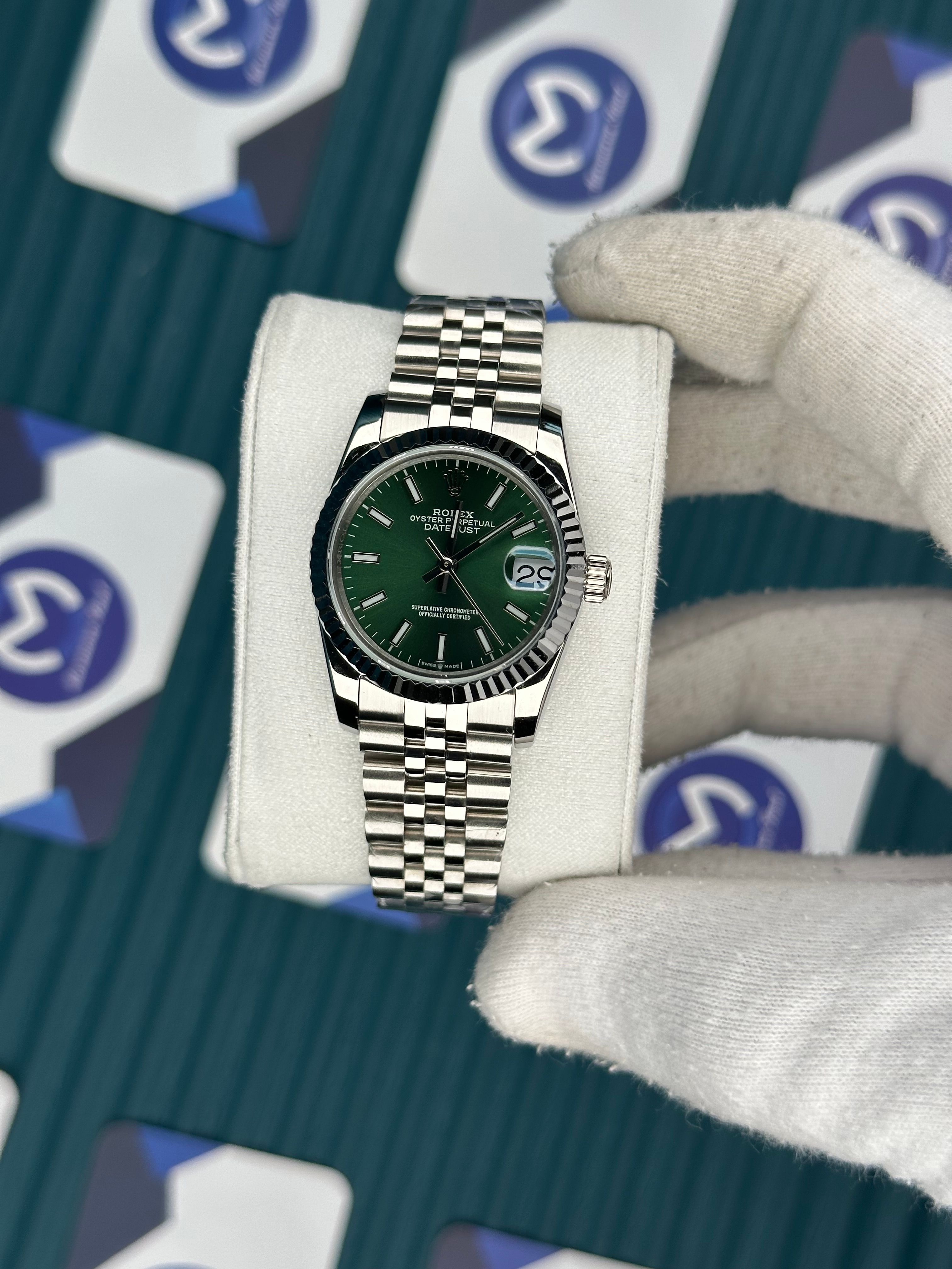 ROLEX 31 GREEN DIAL SILVER JUBILEE