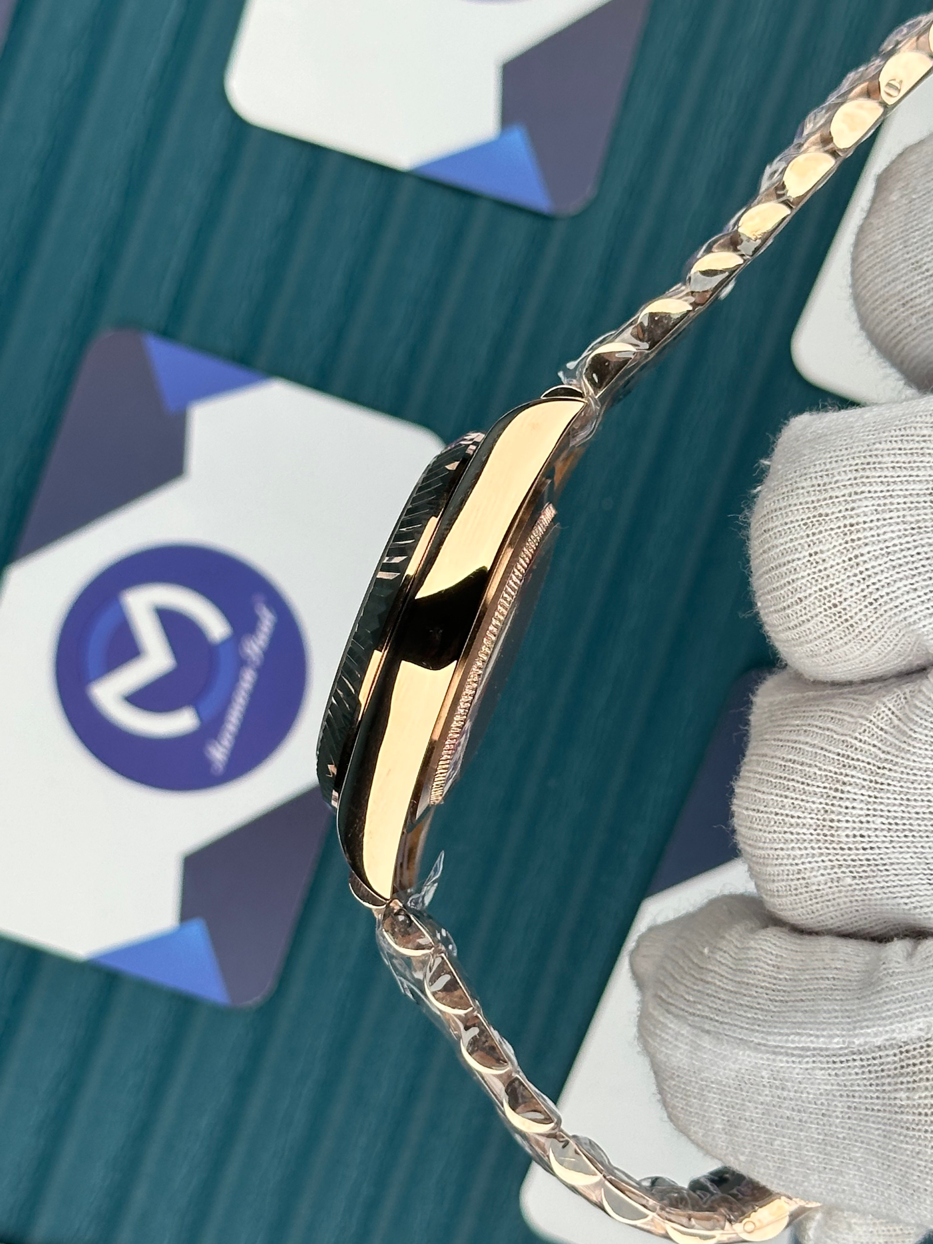 ROLEX SKY-DWELLER BLUE DIAL ROSE JUBILE