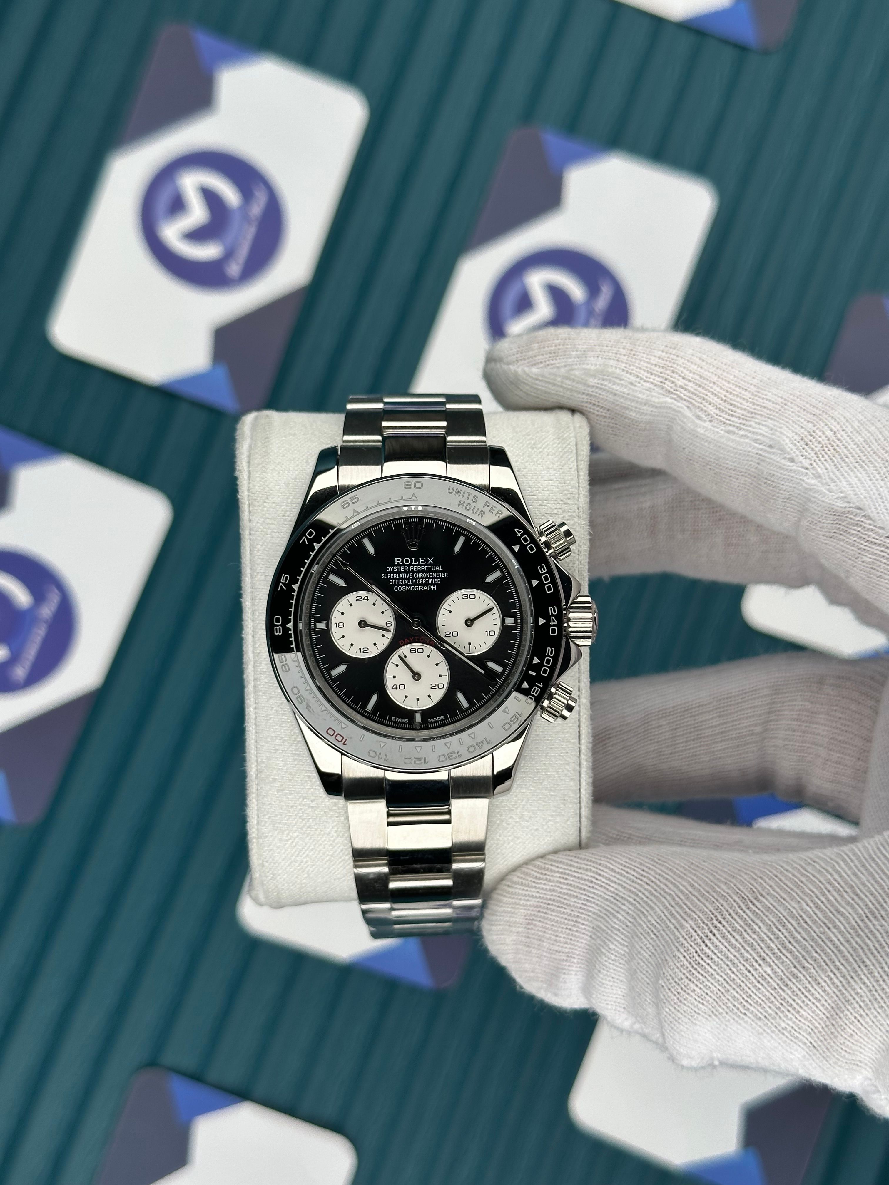 ROLEX DAYTONA BLACK DIAL 2025 SILVER OYSTER