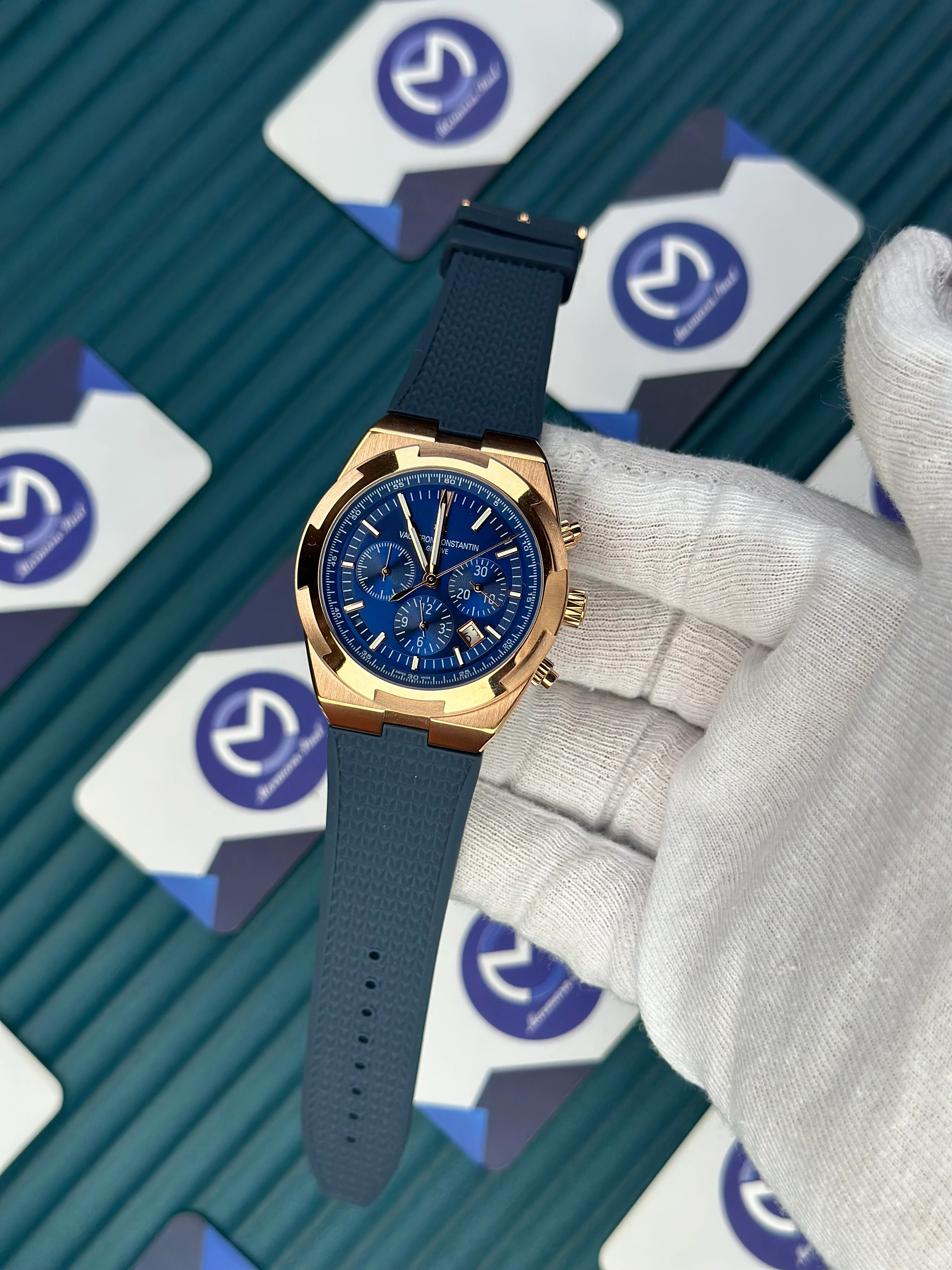 VACHERON CONSTANTIN BLUE DIAL ROSE CASE CHRONOGRAPH OVERSEAS NAVY BLUE RUBBER