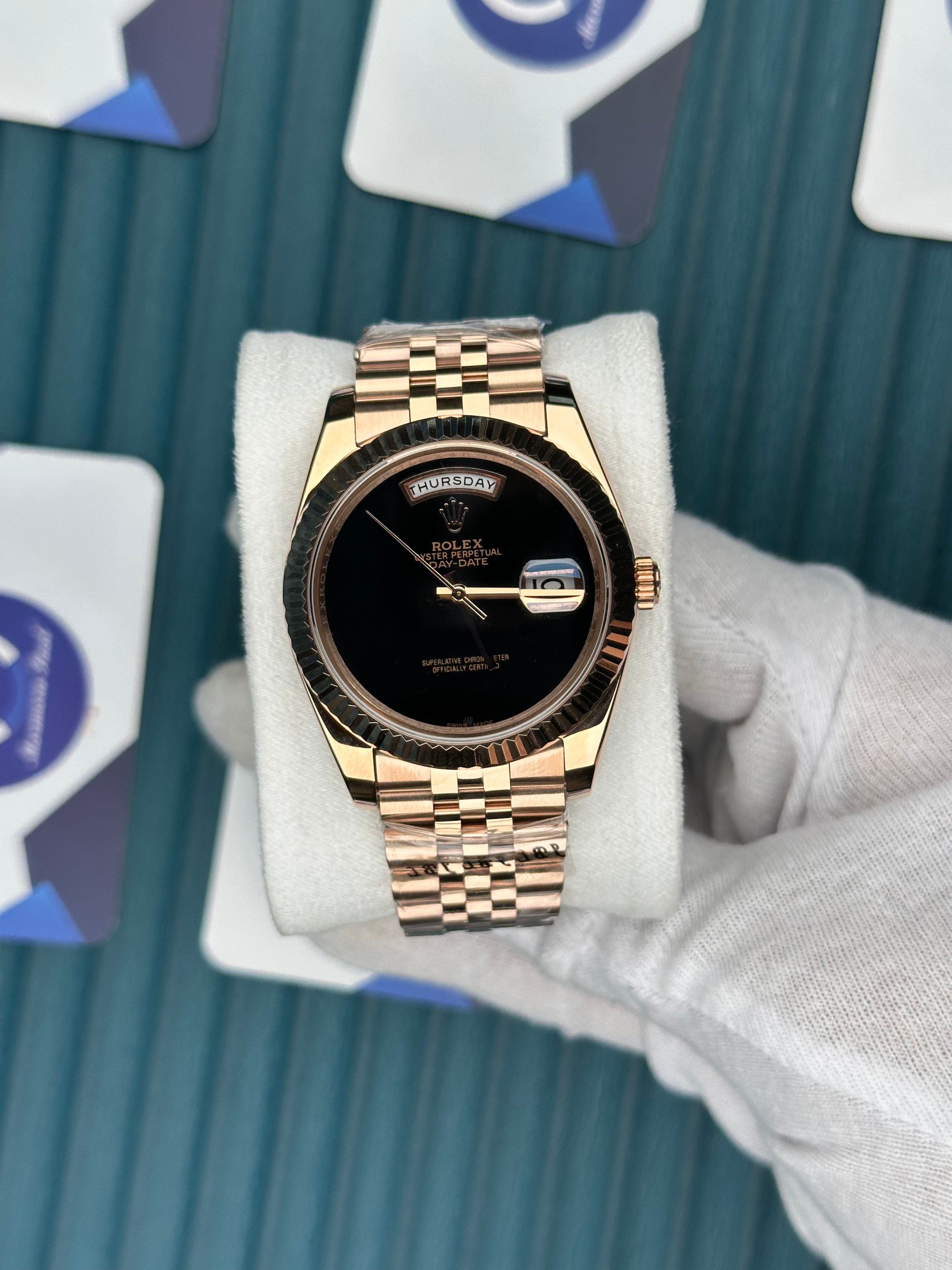 ROLEX DAY-DATE BLACK DIAL ROSE JUBILE