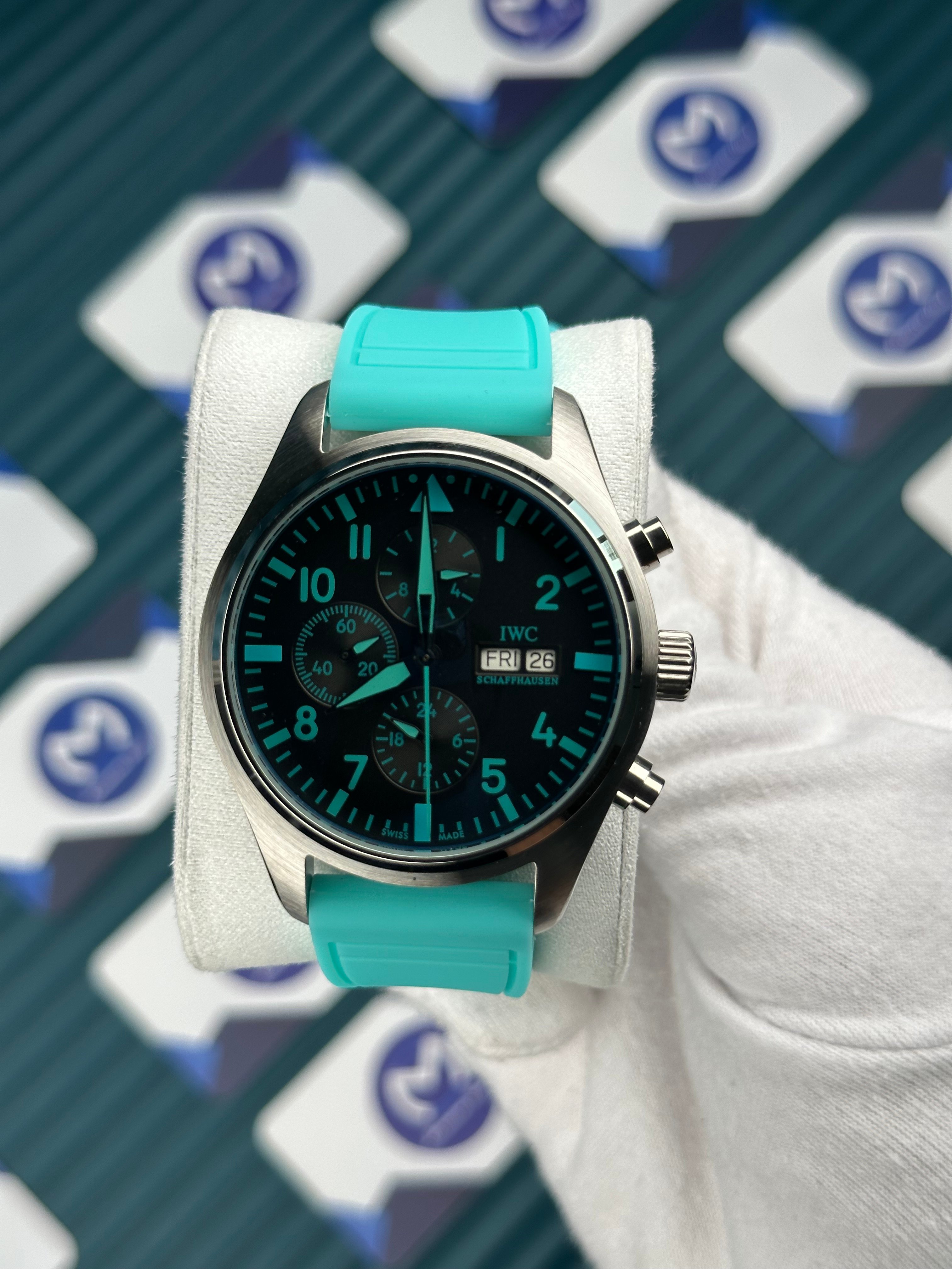 IWC MERCEDES AMG KAUÇUK TURKUAZ KORDON