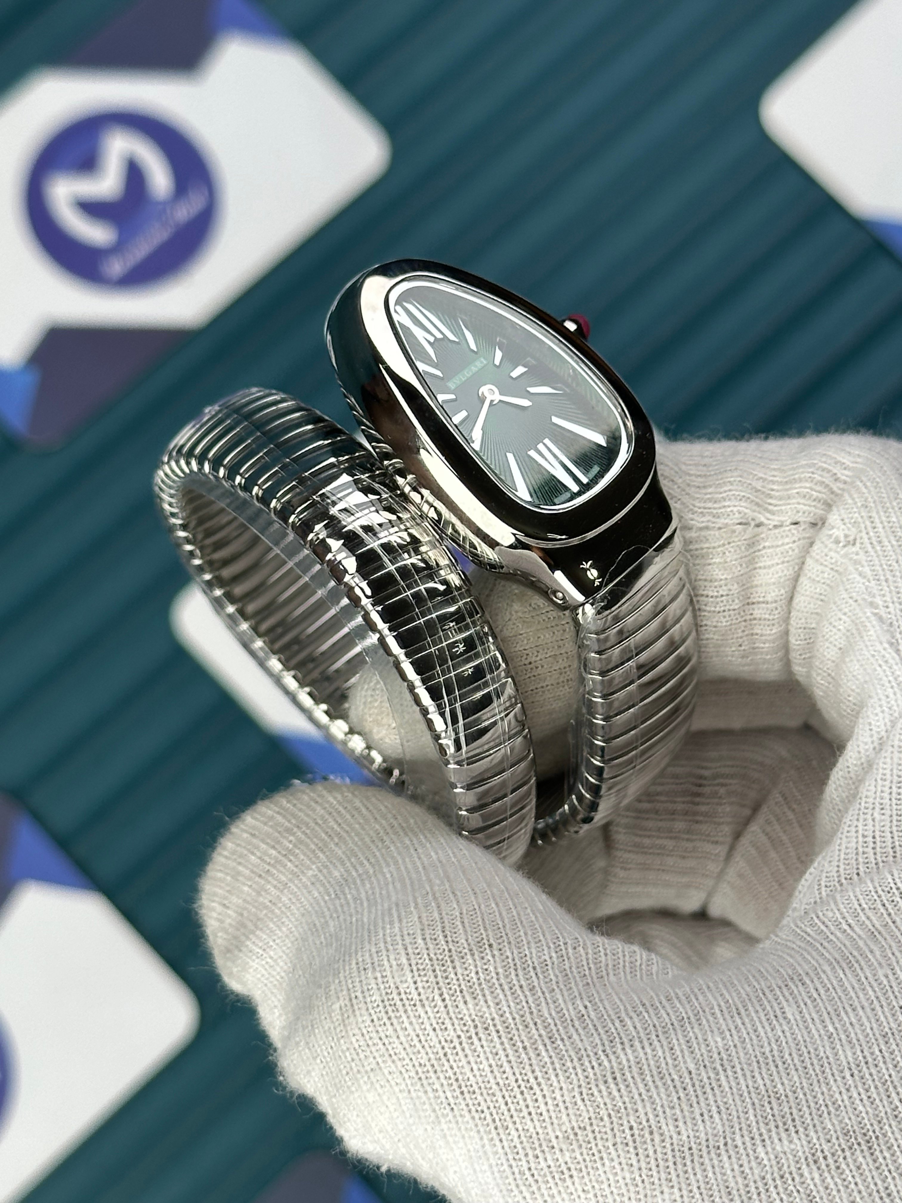 BVLGARI SERPENTI GREEN DIAL SILVER SHORT TUBOGAS