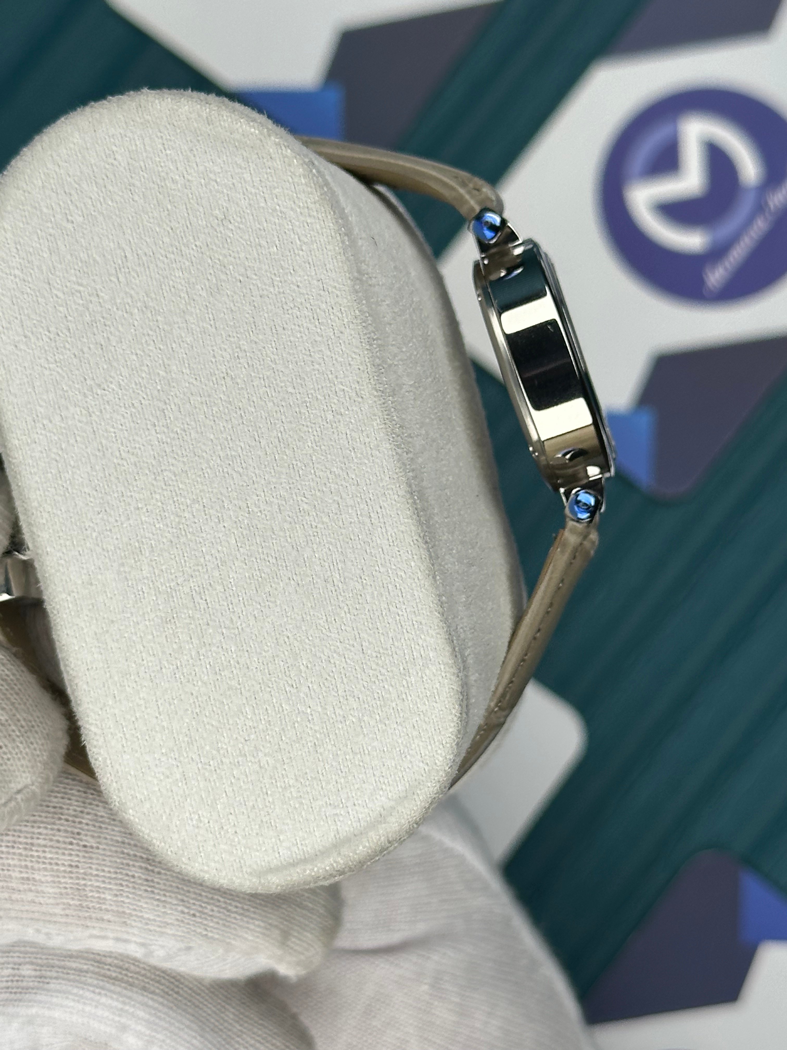 CARTIER PASHA DE CARTIER WHITE DIAL SILVER CASE CREAM LEATHER CORD