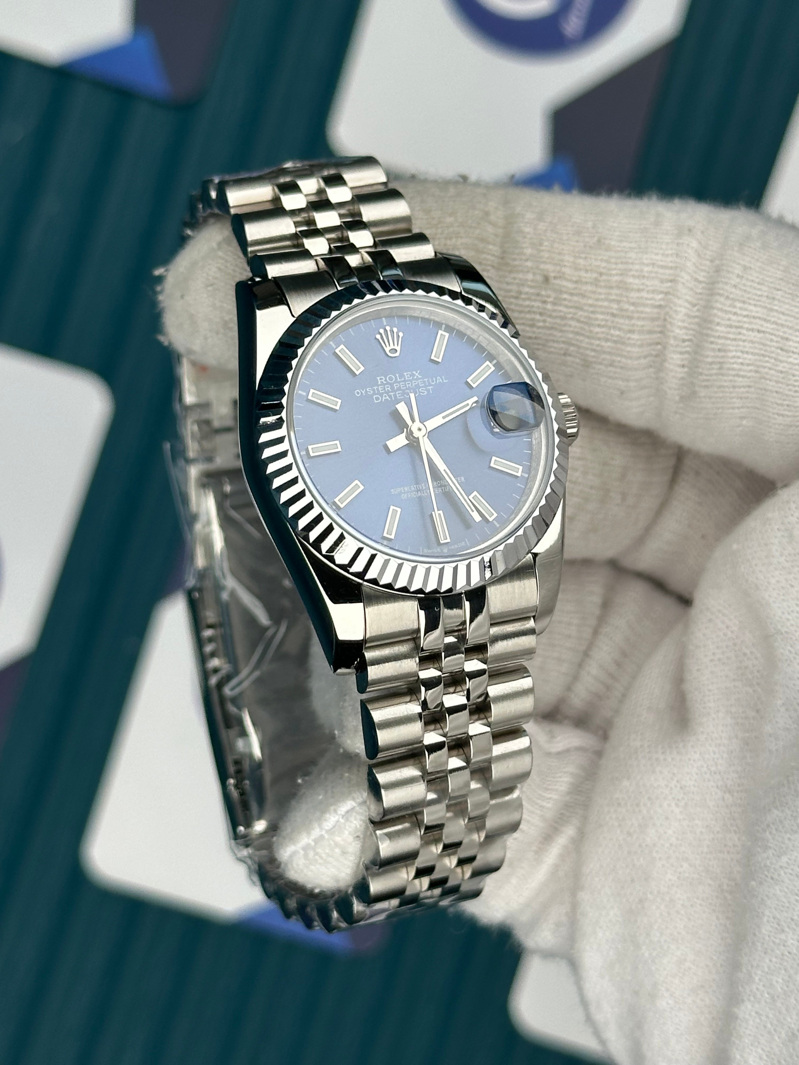 ROLEX 31 BLUE DIAL SILVER JUBILEE