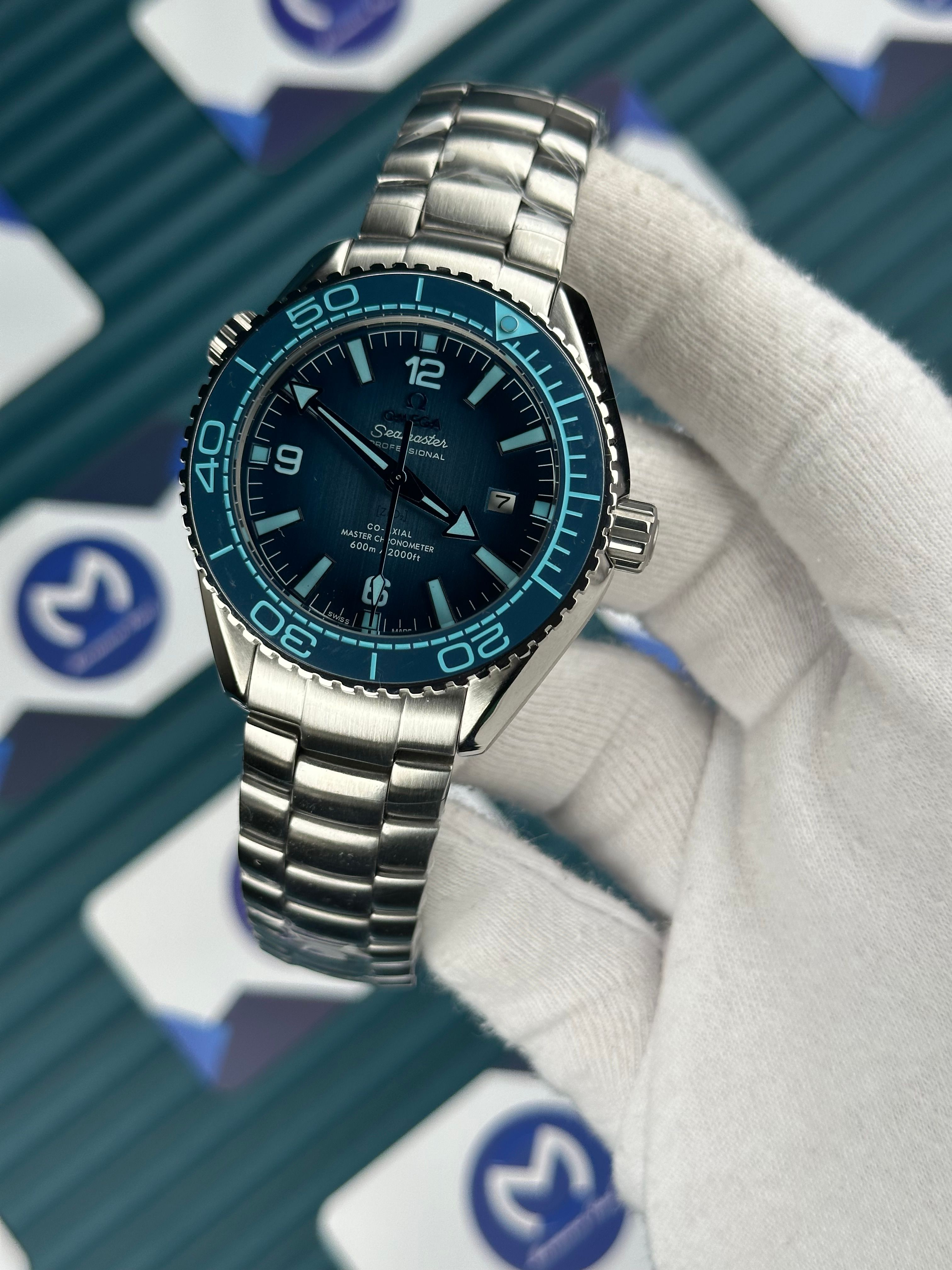 Omega Seamaster Planet Ocean Otomatik Mavi Kadran