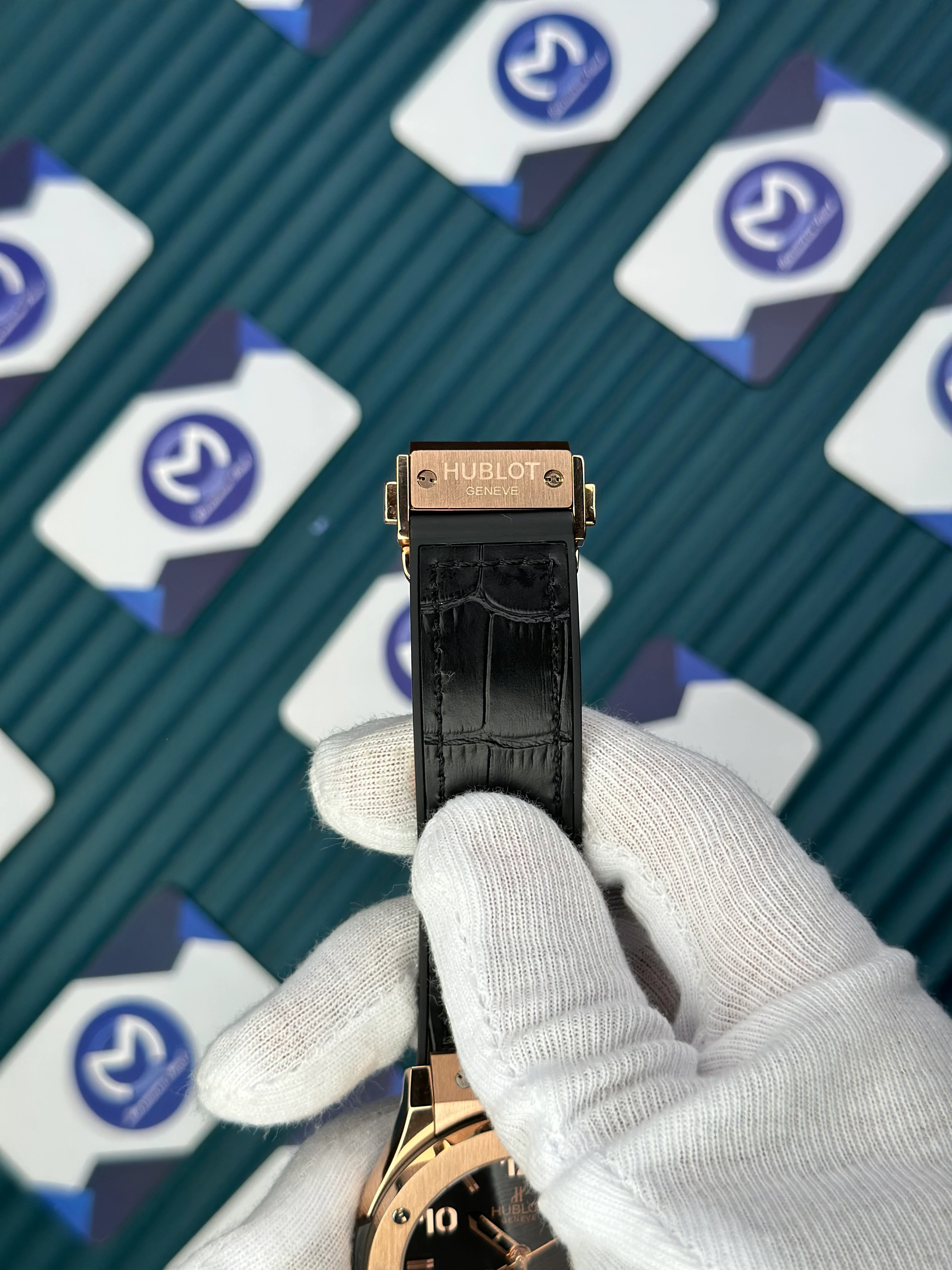 HUBLOT GENEVE AUTOMATIC VENDOME BLACK DIAL ROSE CASE BLACK LEATHER CORD 