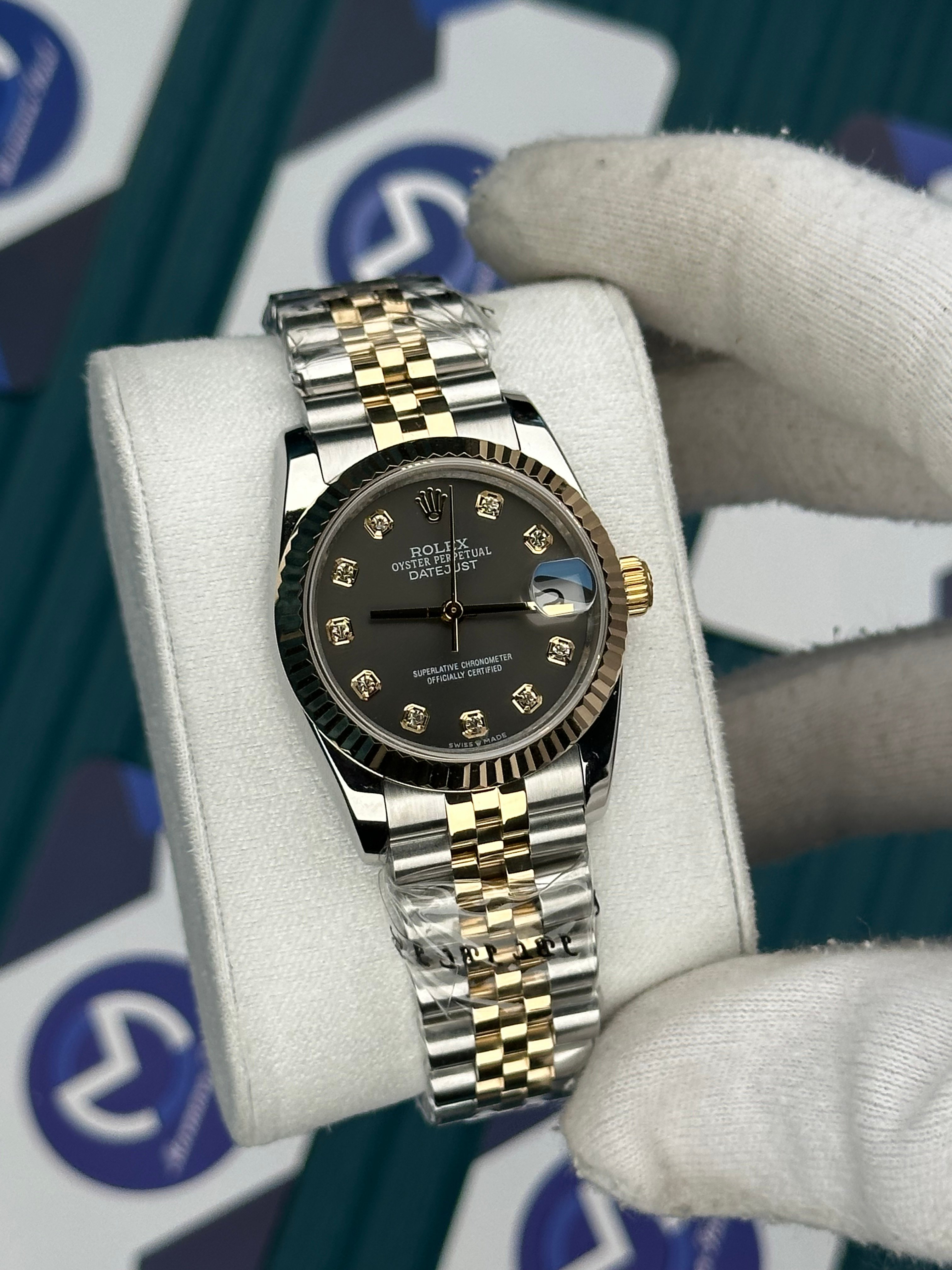 ROLEX 31 GREY DIAL GOLD-SILVER JUBILEE