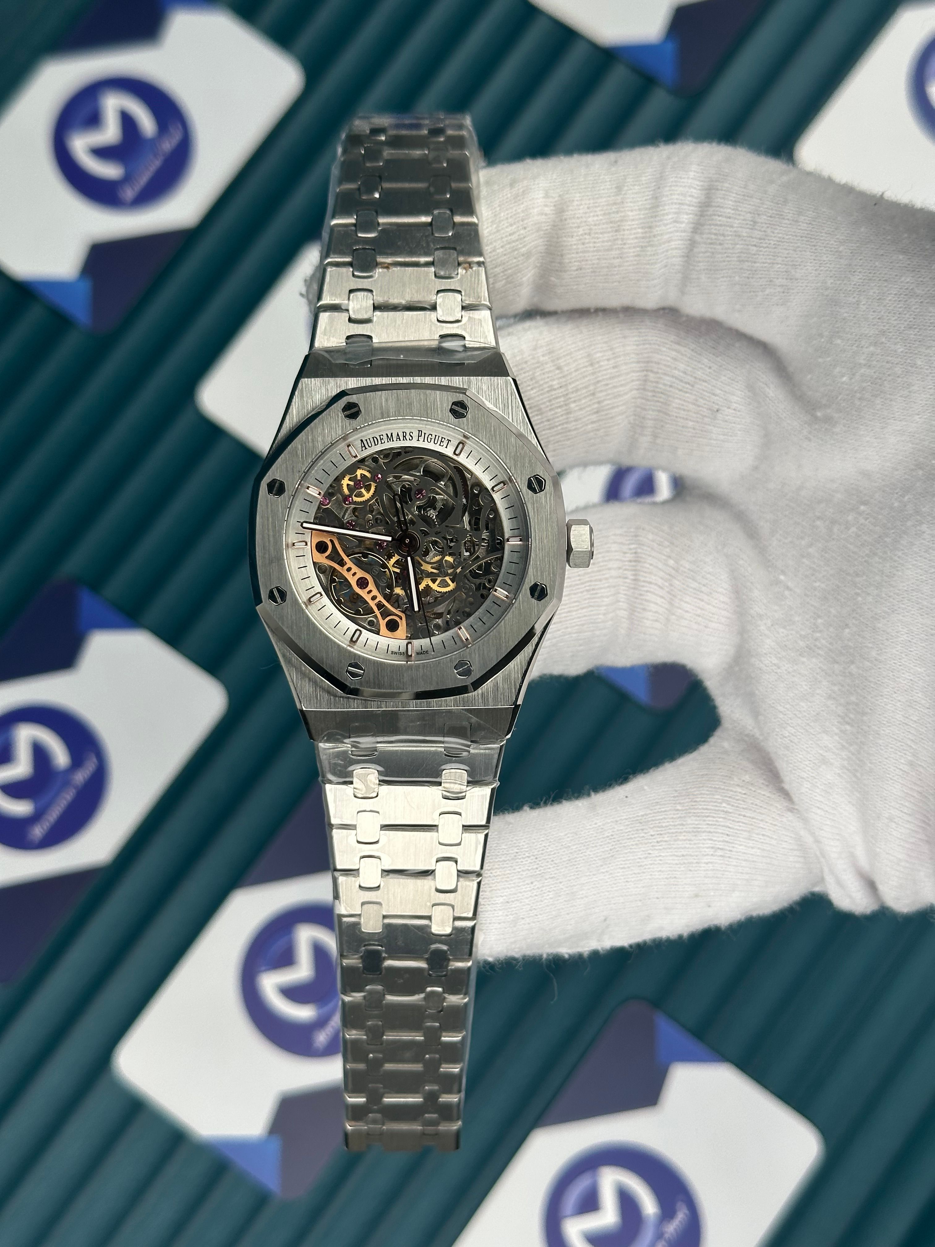 Audemars Piguet Royal Oak Gümüş Kordon Beyaz Kadran İskelet