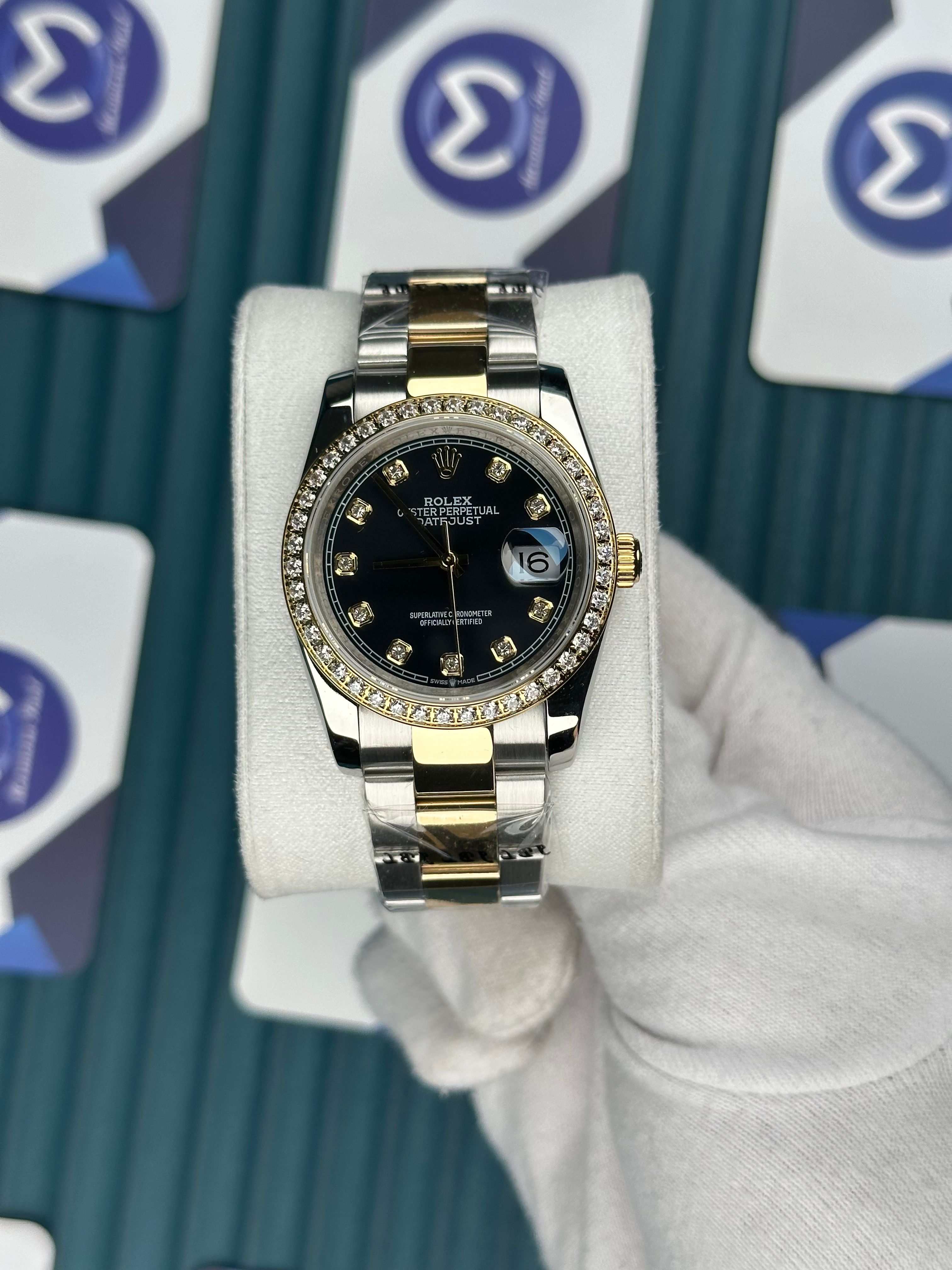 ROLEX 36 SİYAH KADRAN PIRLANTA BEZEL INDEX GOLD-SILVER OYSTER