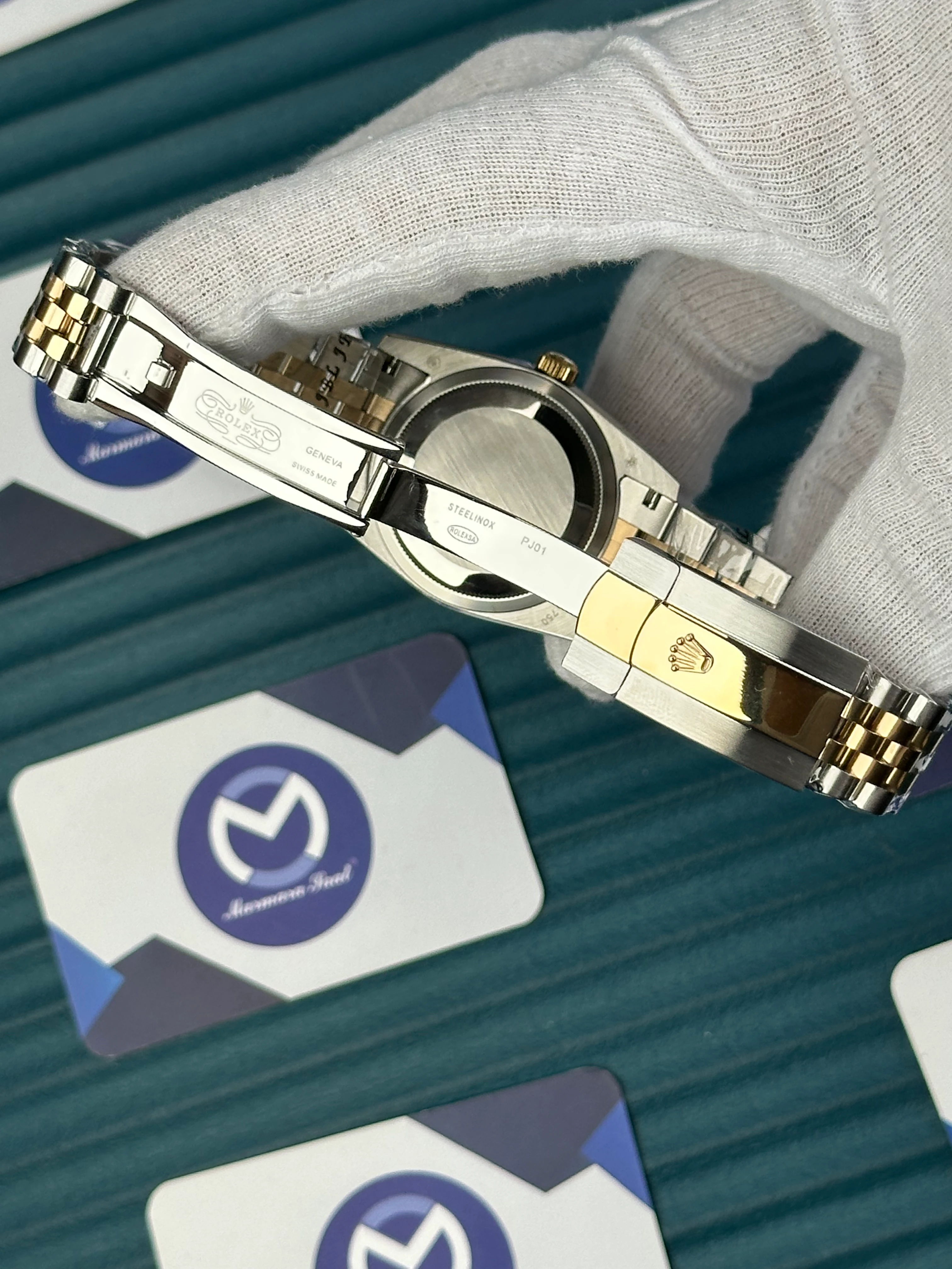 ROLEX 36 MM DATEJUST BLUE DIAL DIAMOND INDEX AND BEZEL GOLD-SILVER JUBILE 