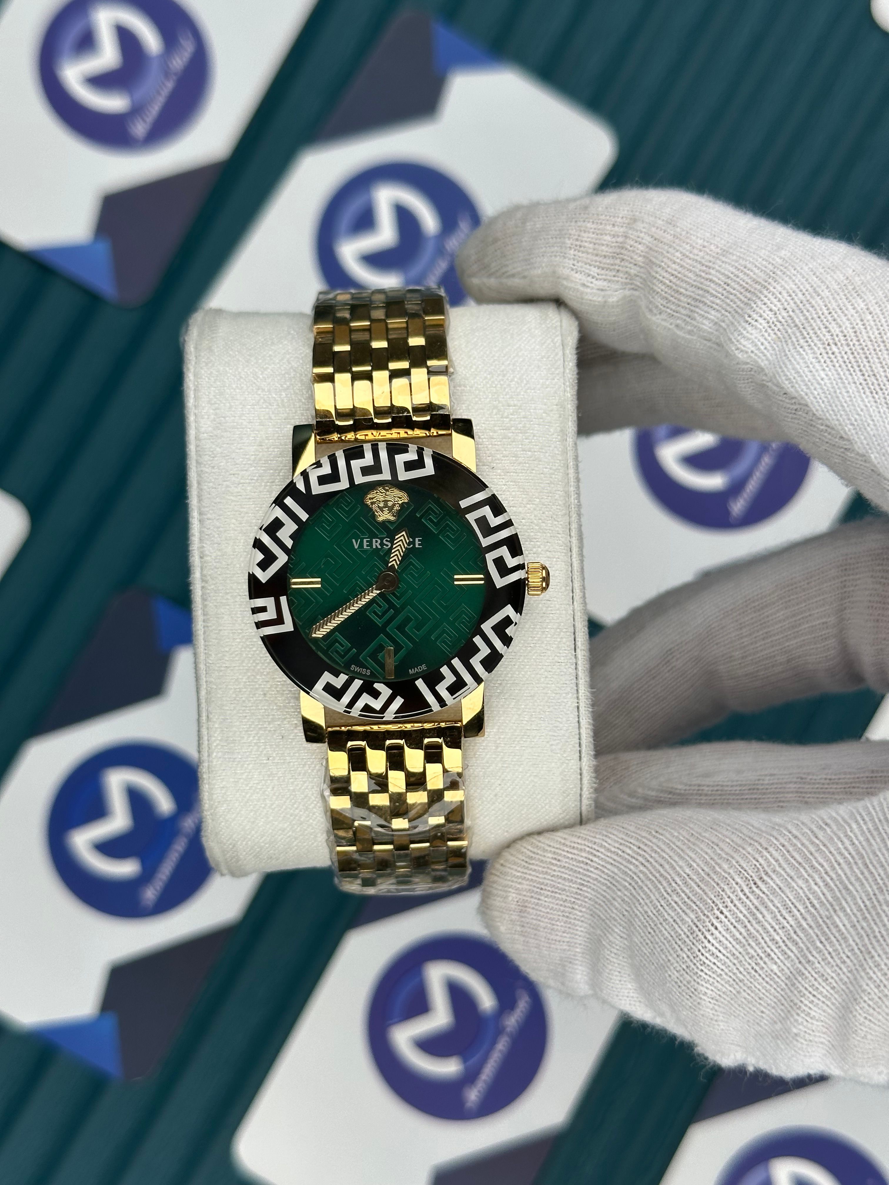 VERSACE DESENLİ AYNALI BEZEL YEŞİL KADRAN GOLD KORDON