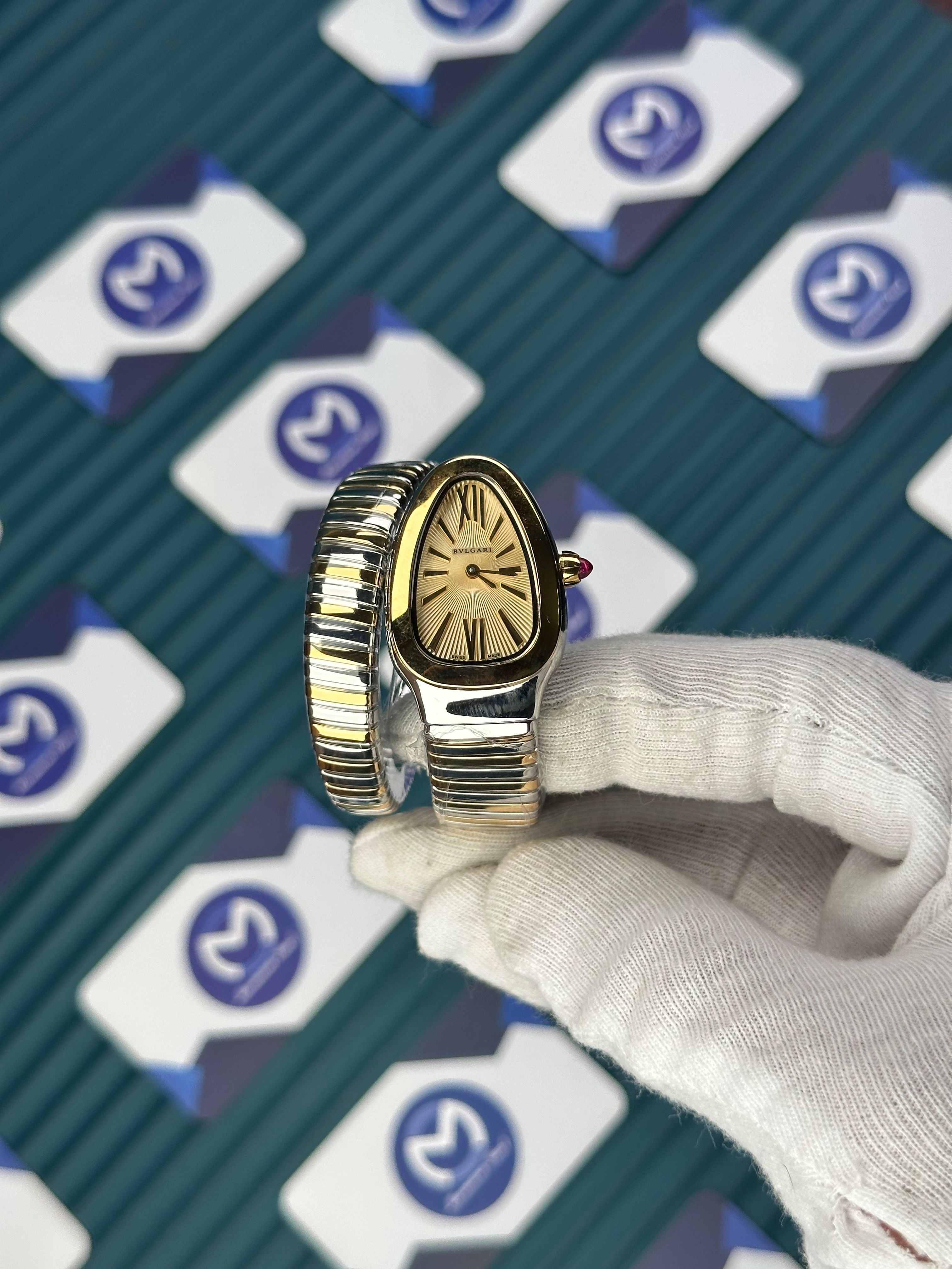 BVLGARI SERPENTI GOLD DIAL GOLD-SILVER SHORT TUBOGAS