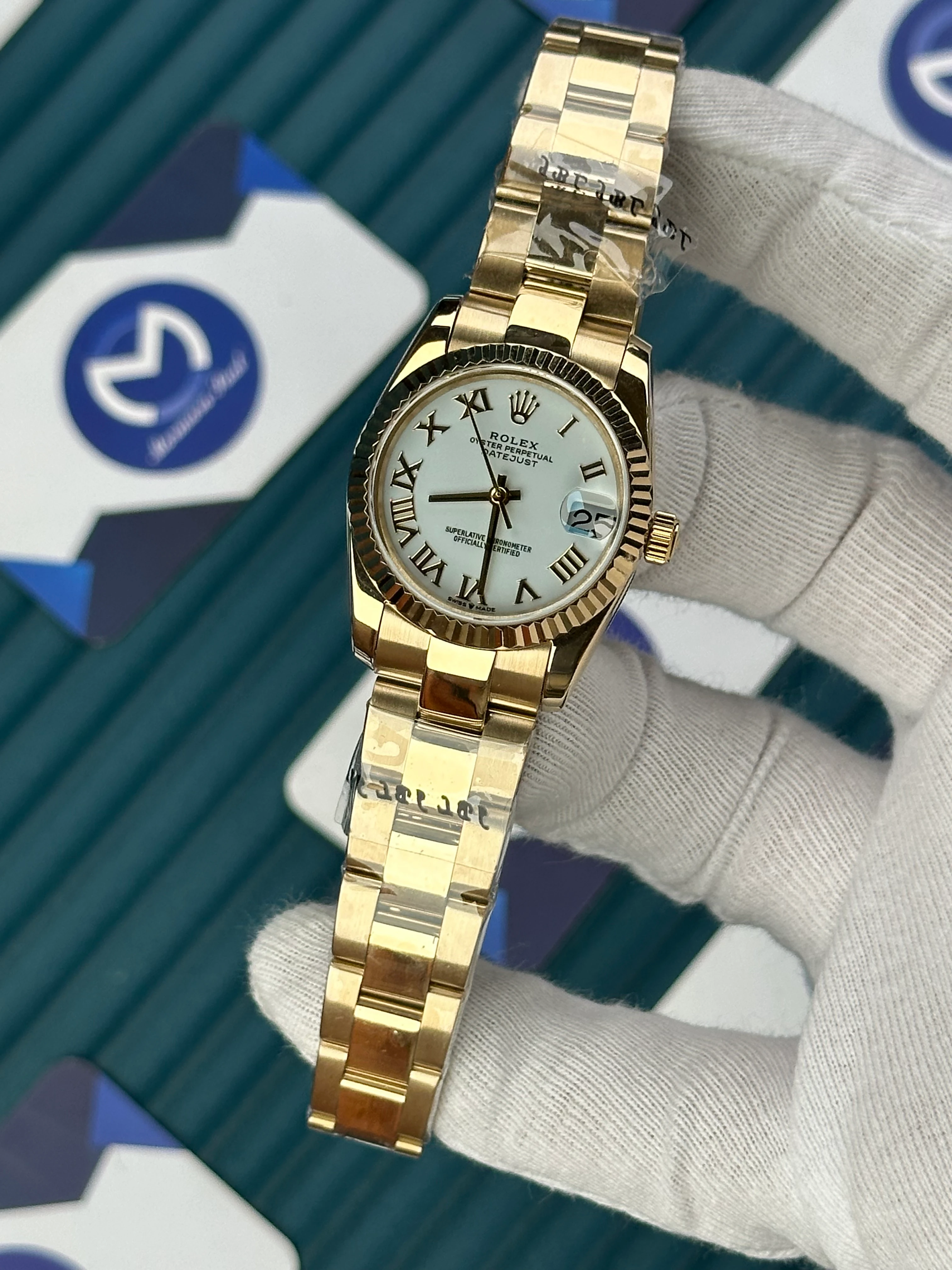 ROLEX 31 MM DATEJUST WHITE DIAL ROMA INDEX GOLD OYSTER 