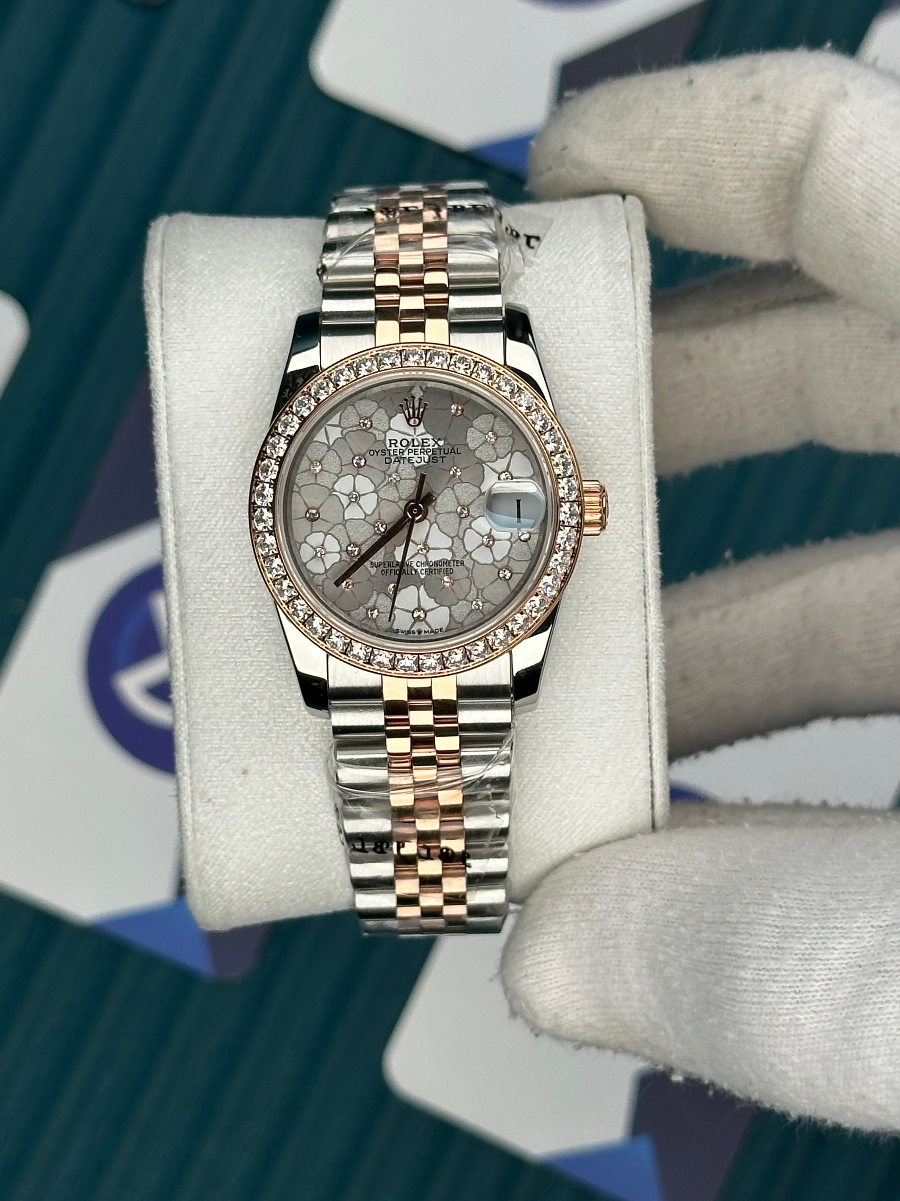 ROLEX 31 BEYAZ ÇİÇEK DESENLİ ROSE-SILVER JUBILEE
