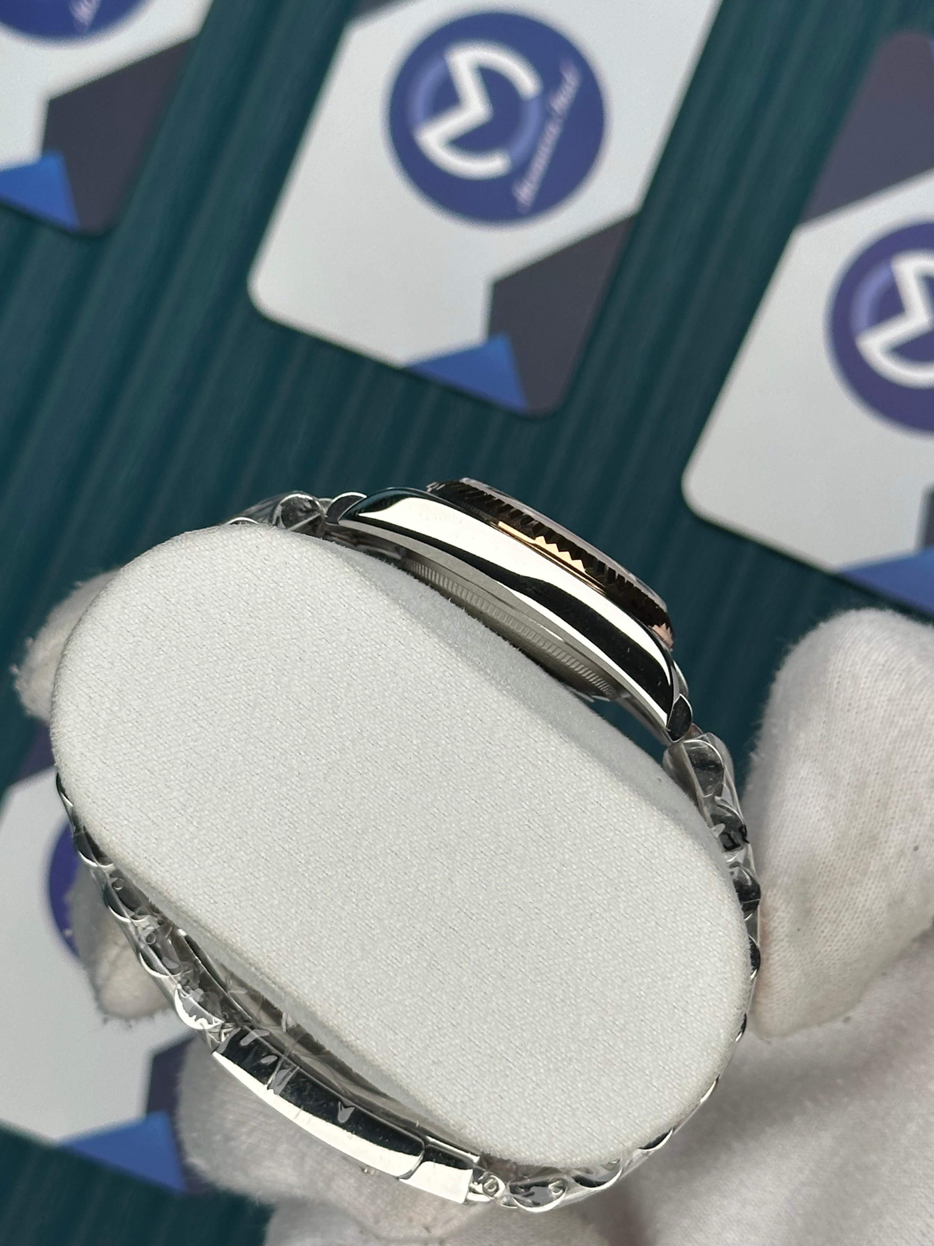 ROLEX 31 SEDEFLİ MAVİ ROSE-SILVER JUBILEE