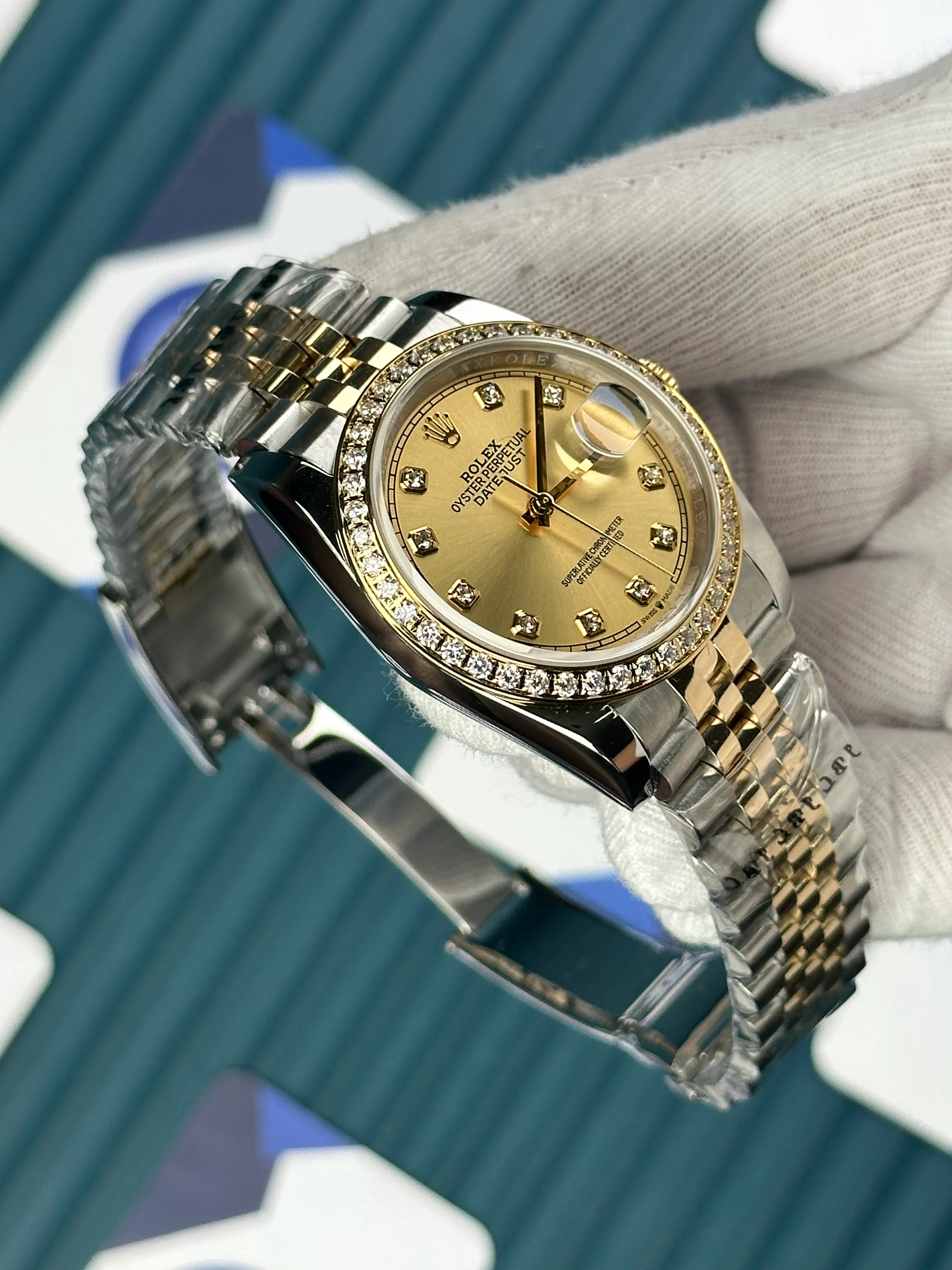 ROLEX 36 MM DATEJUST GOLD DIAL DIAMOND INDEX AND BEZEL GOLD-SILVER JUBILE 