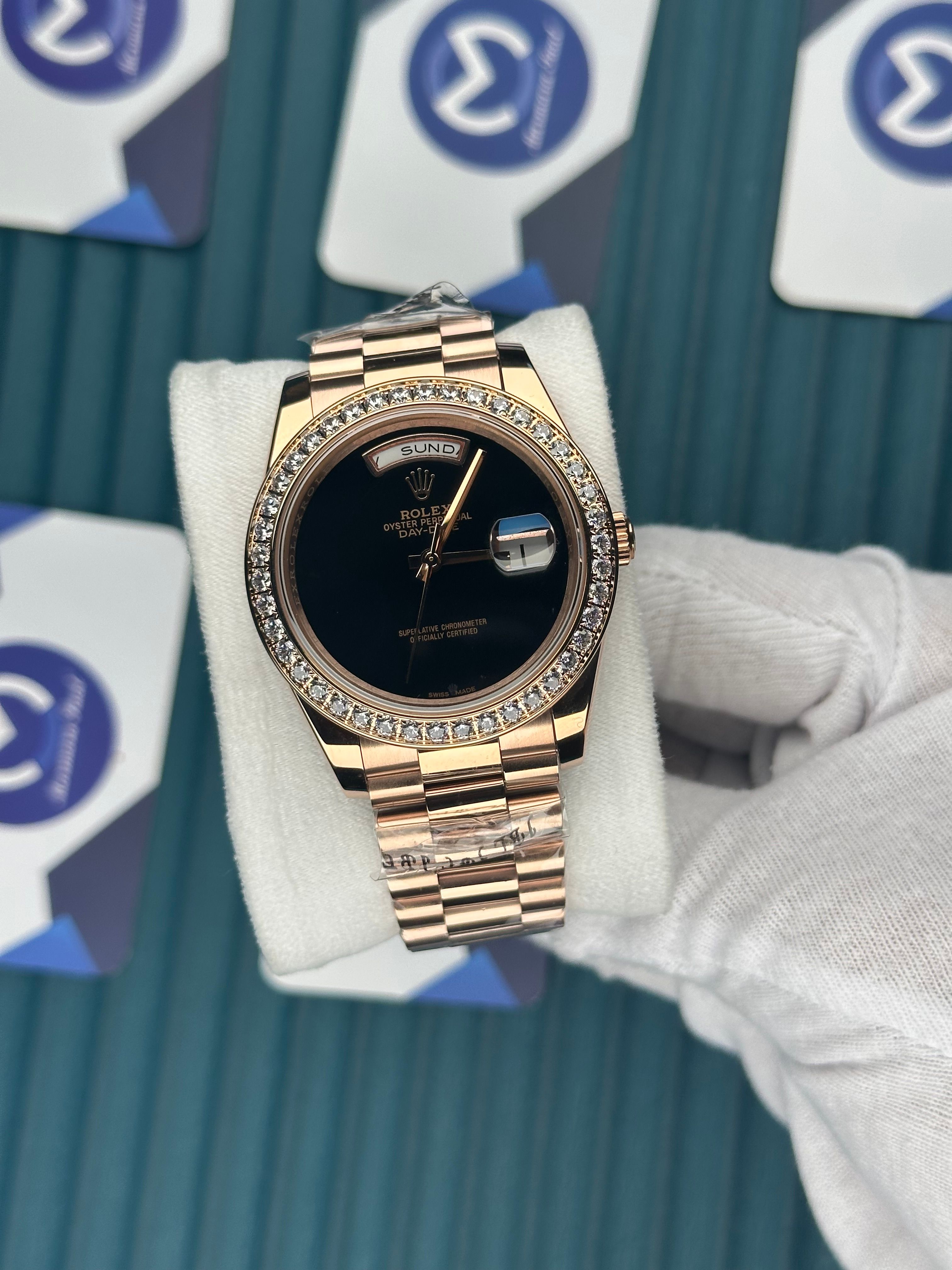 ROLEX DAY-DATE BLACK DIAL DIAMOND BEZEL ROSE PRESIDENT
