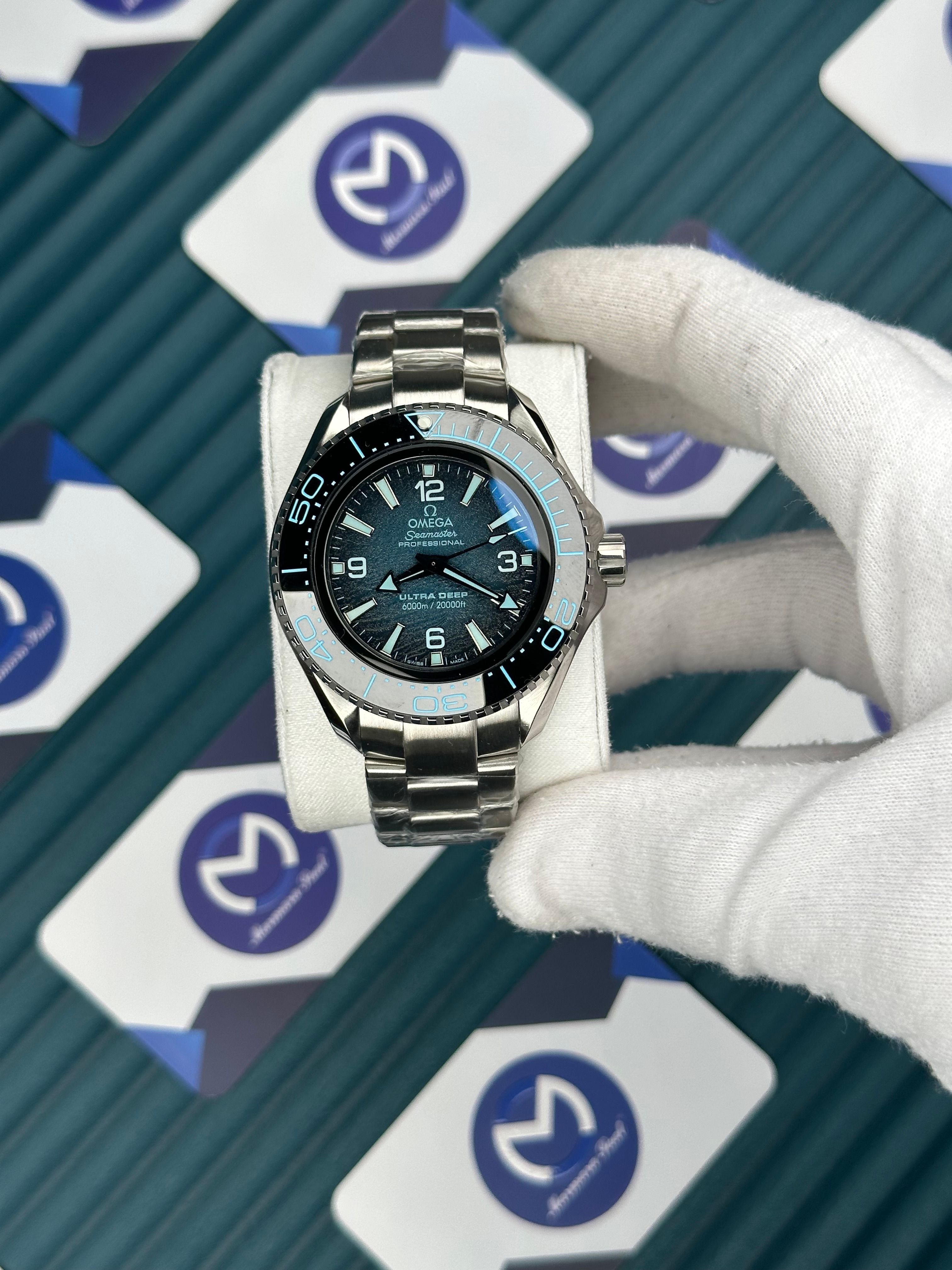 Omega Seamaster Planet Ocean Otomatik Diver Mavi