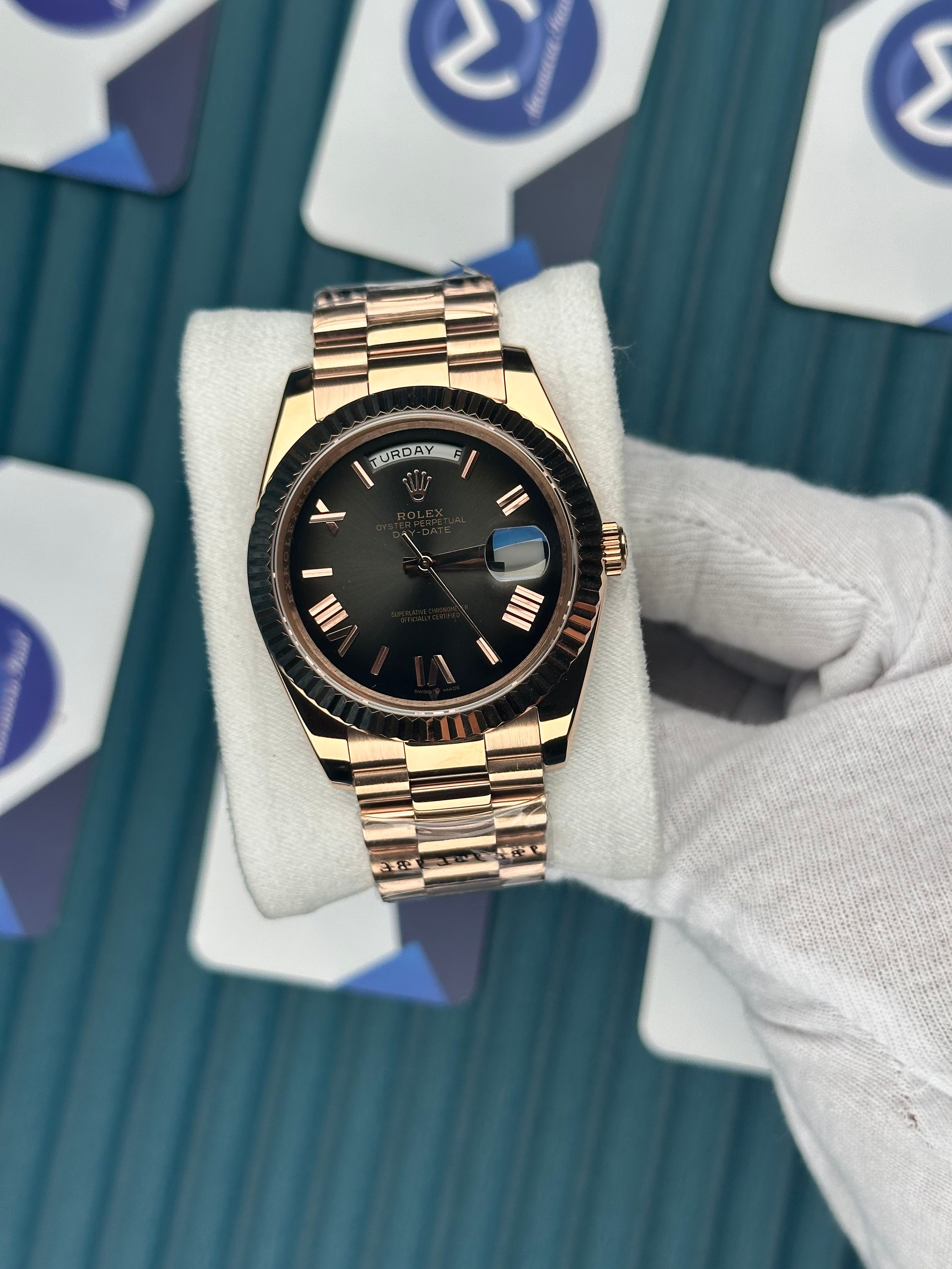 ROLEX DAY-DATE GREY DIAL ROMA INDEX ROSE PRESIDENT