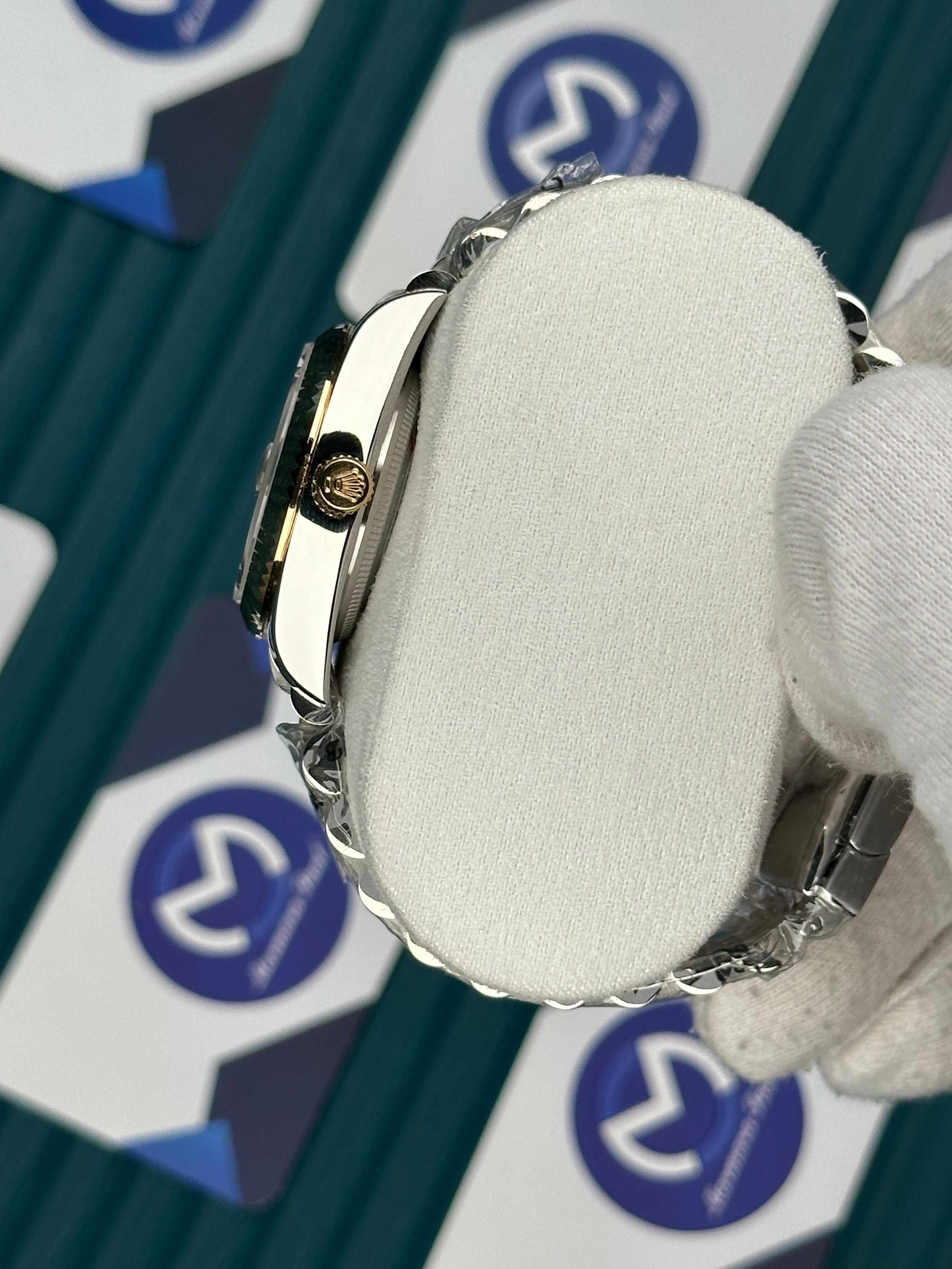 ROLEX 31 SİYAH KADRAN PIRLANTA INDEX GOLD-SILVER JUBILEE