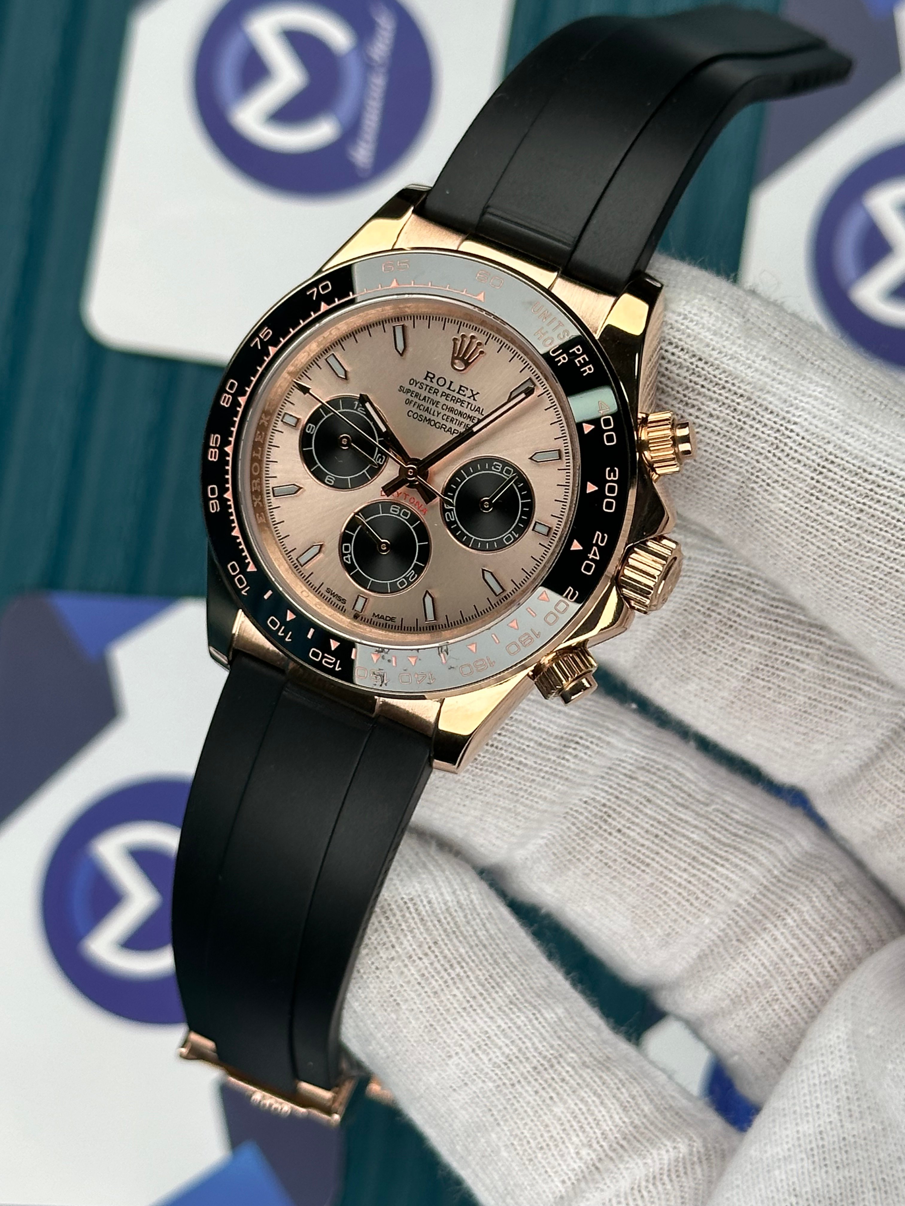 ROLEX DAYTONA ROSE DIAL ROSE CASE OYSTERFLEX
