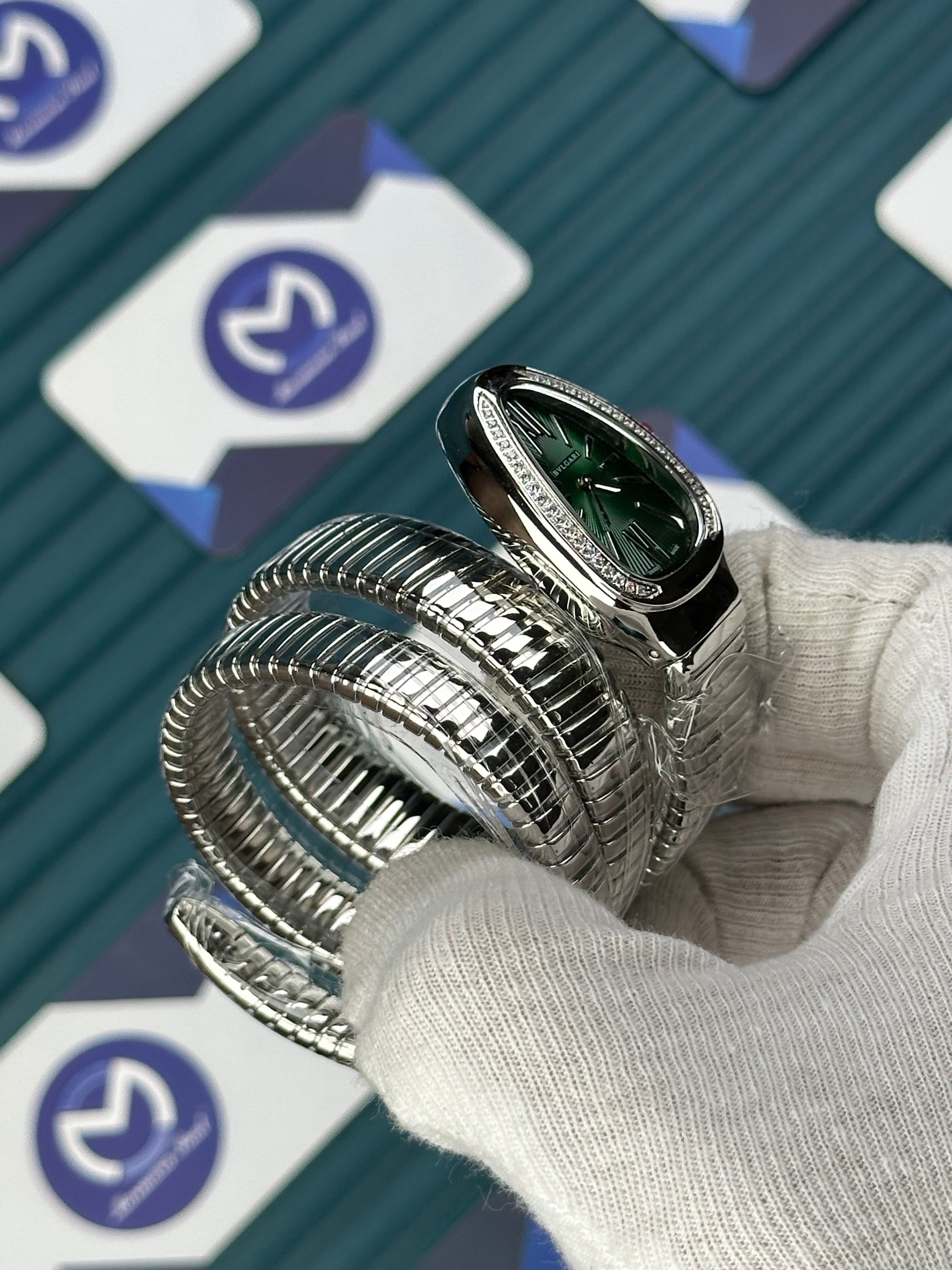 BVLGARI SERPENTI GREEN DIAL DIAMOND BEZEL SILVER LONG TUBOGAS