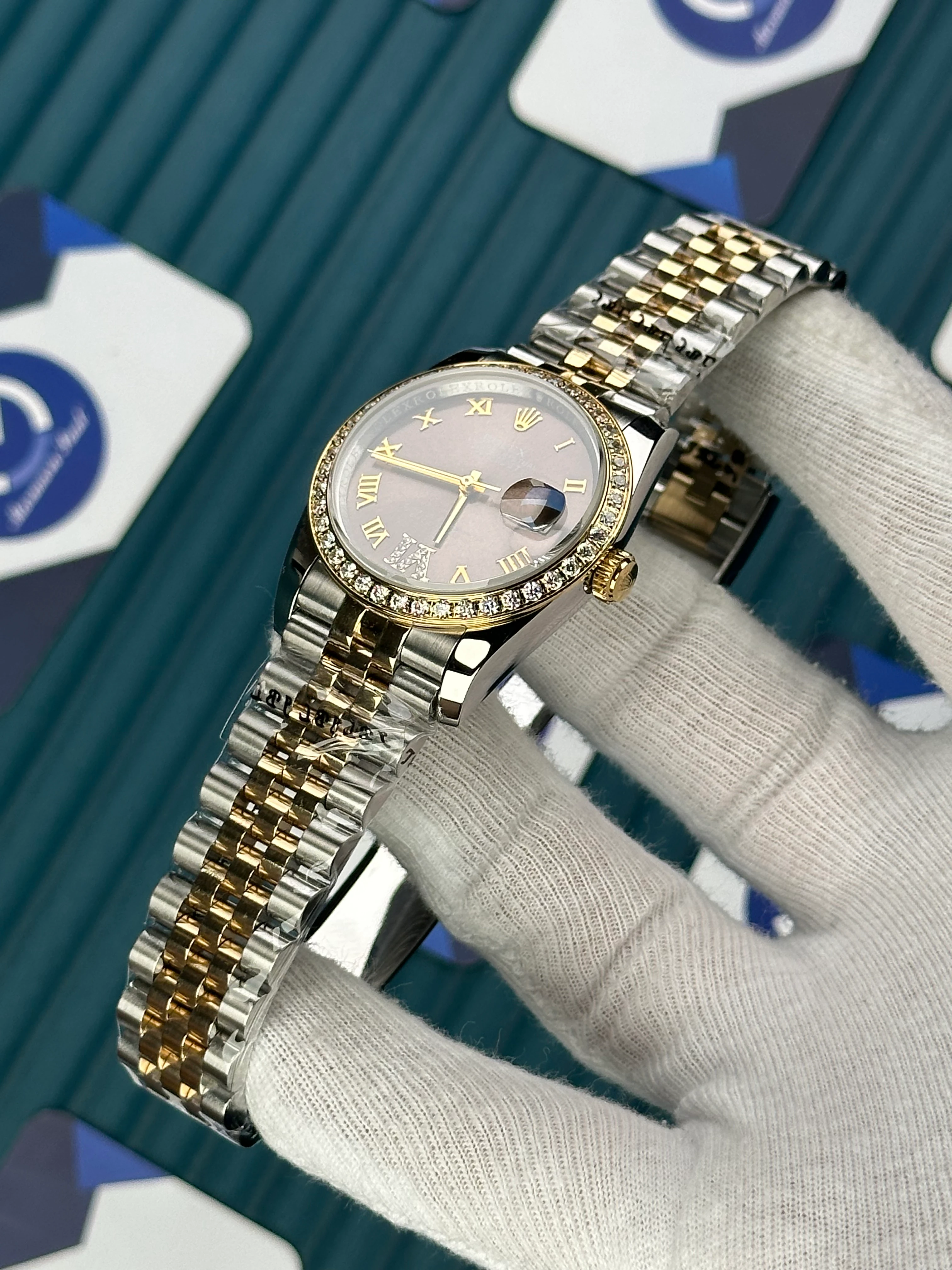 ROLEX 36 MM DATEJUST BROWN DIAL ROMA DIAMOND INDEX AND DIAMOND BEZEL GOLD-SILVER JUBLE 