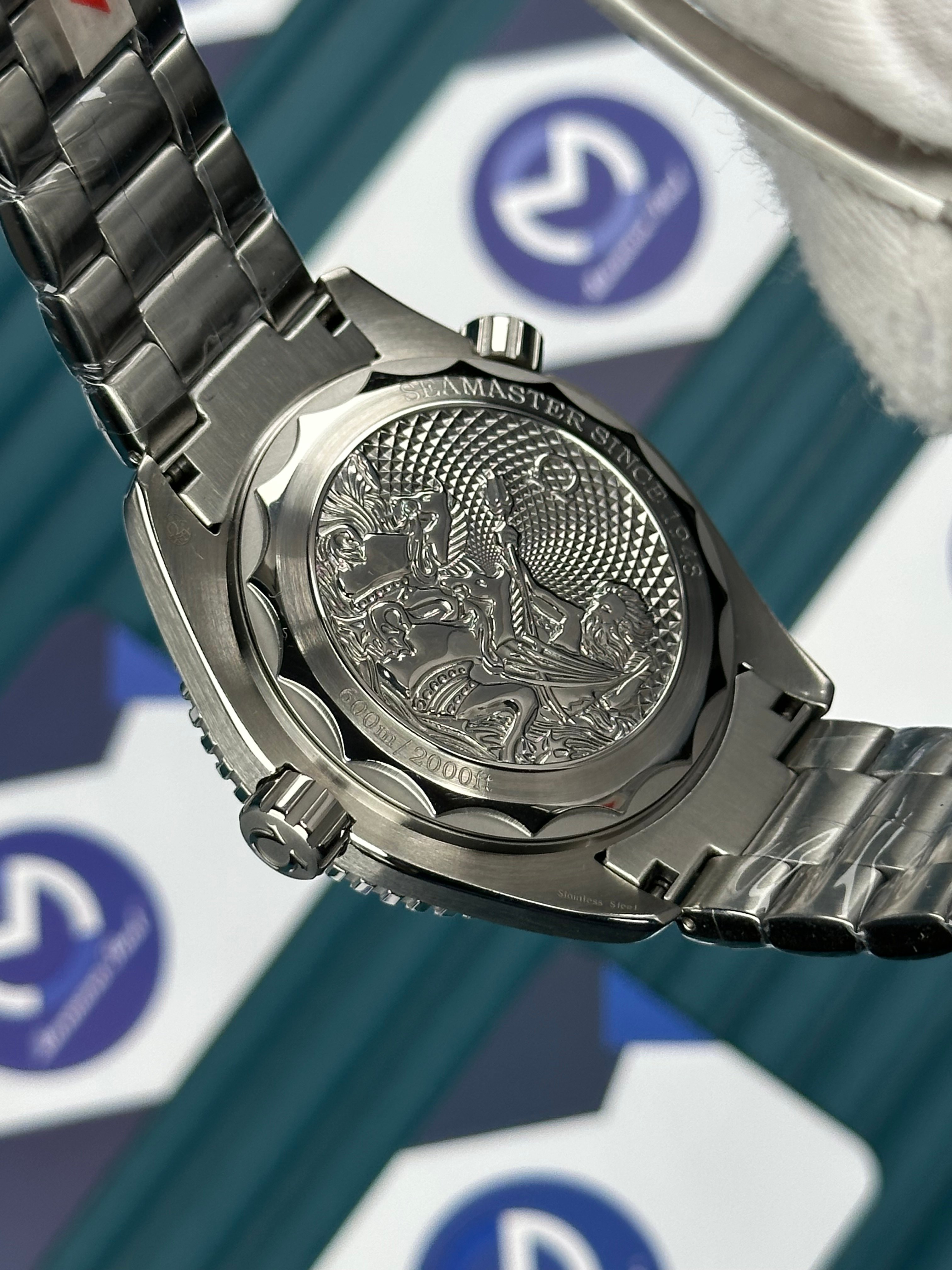 Omega Seamaster Planet Ocean Otomatik Mavi Kadran