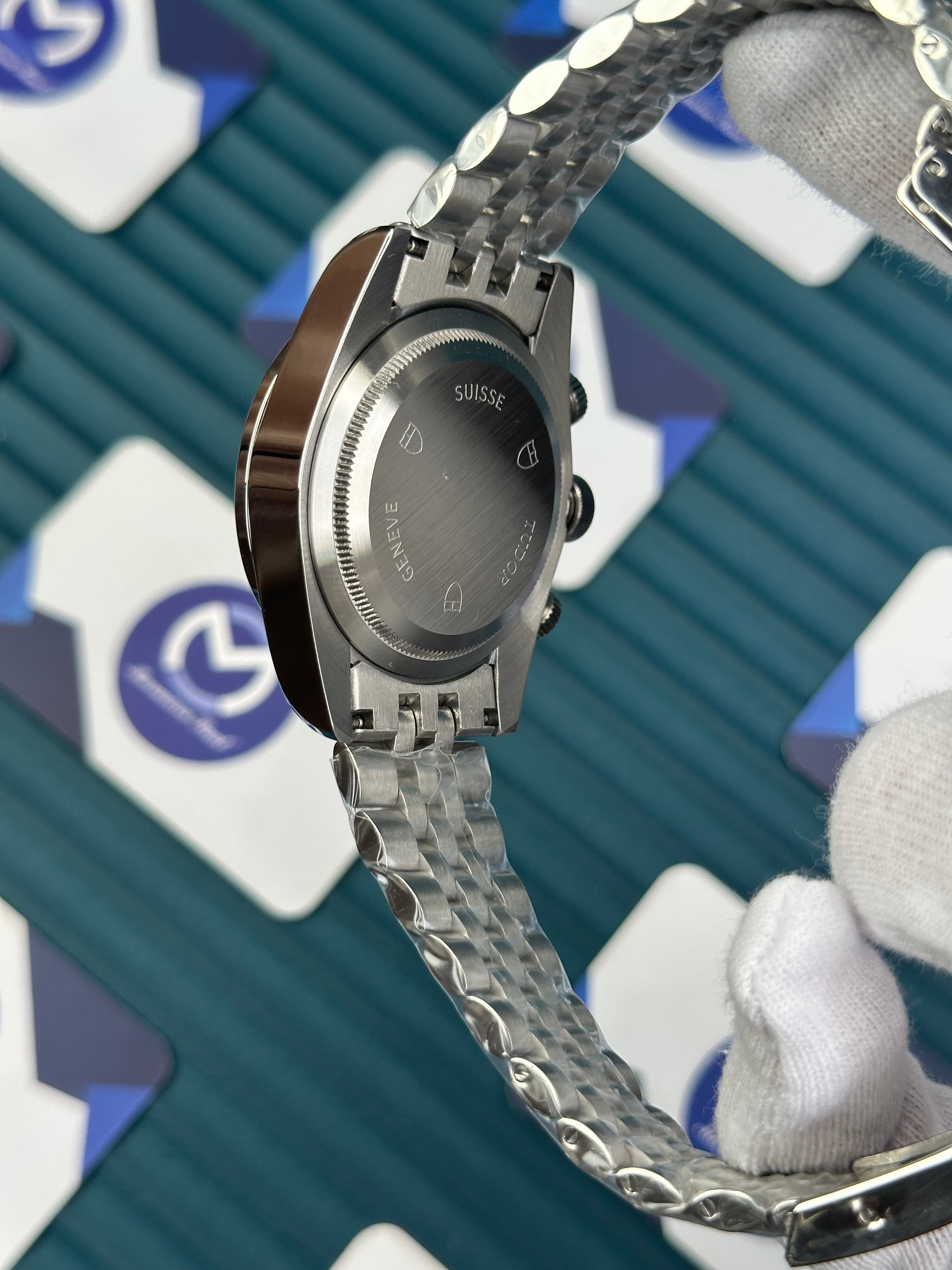 TUDOR BLACK BAY CHRONO MIAMI PINK JUBILE