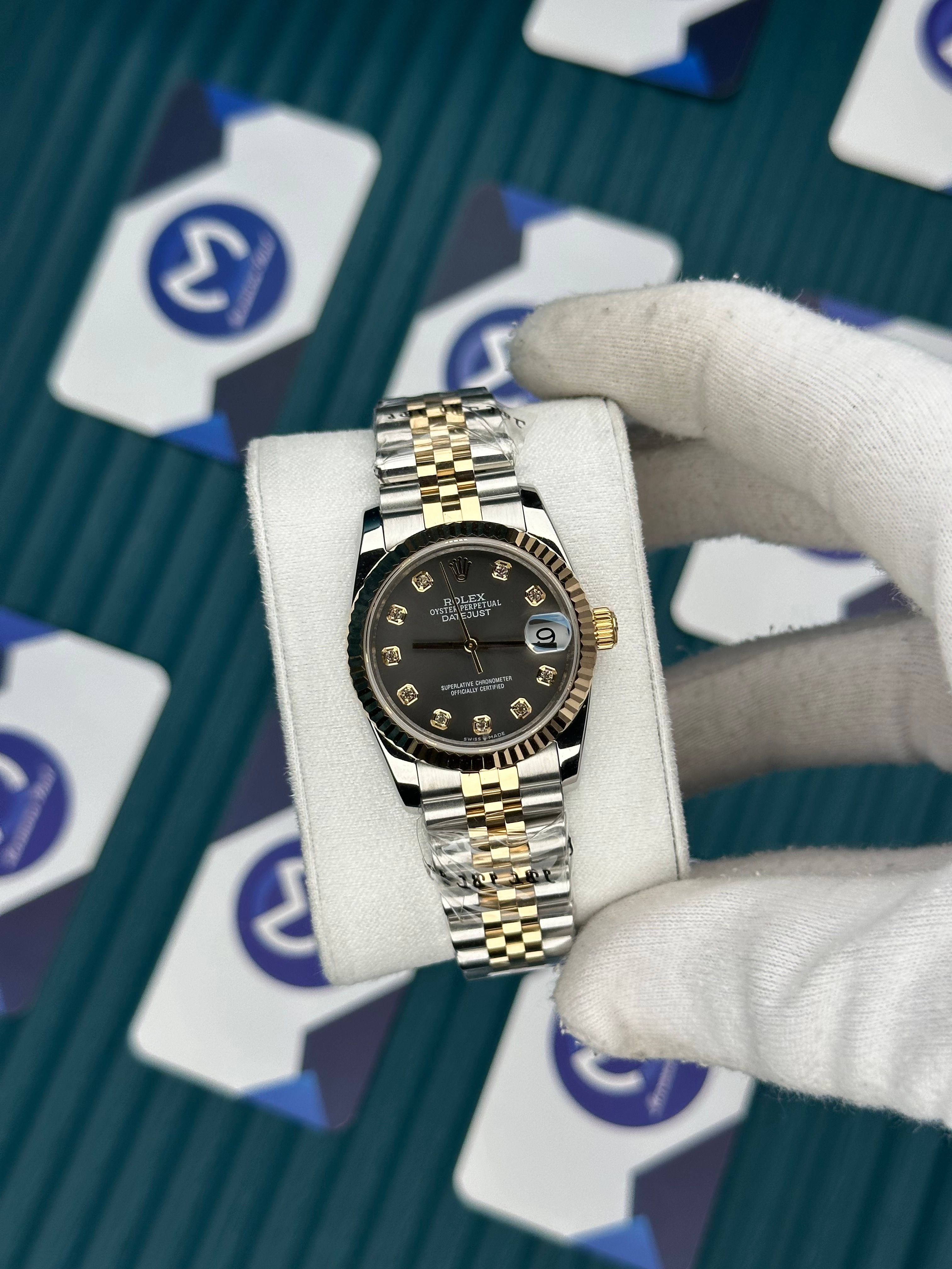 ROLEX 31 GREY DIAL GOLD-SILVER JUBILEE