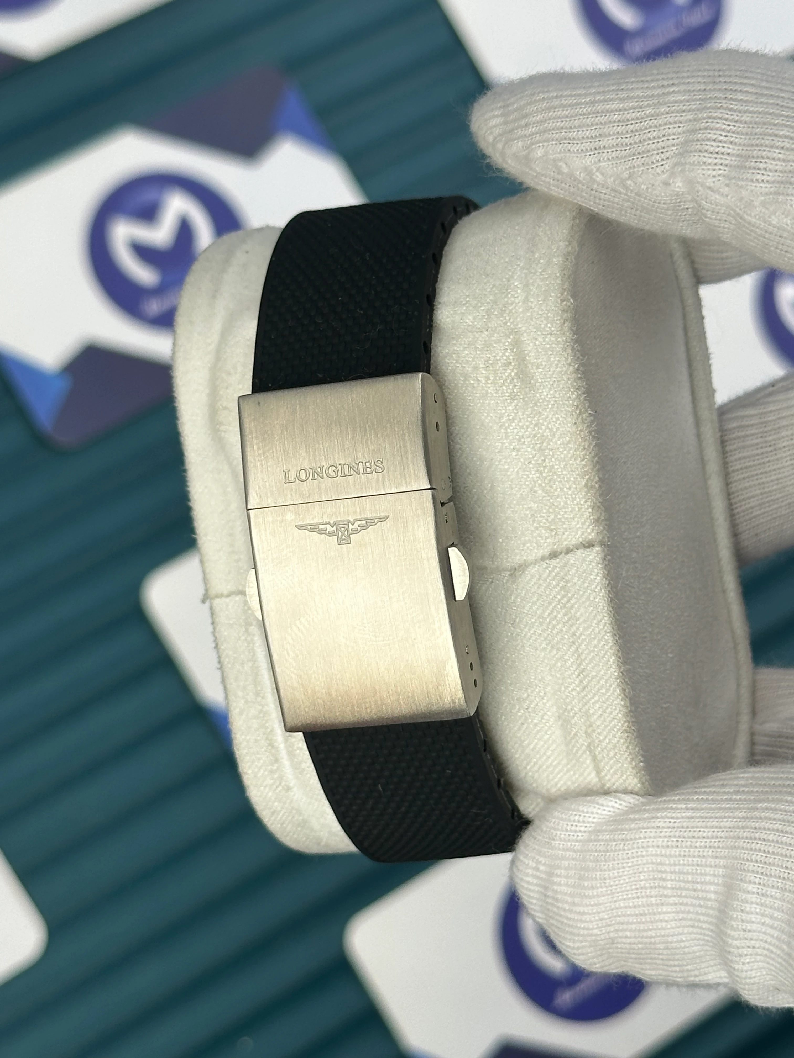 LONGINES HYDROCONQUEST AUTOMATIC BLACK DIAL CHRONOGRAPH BLACK RUBBER 