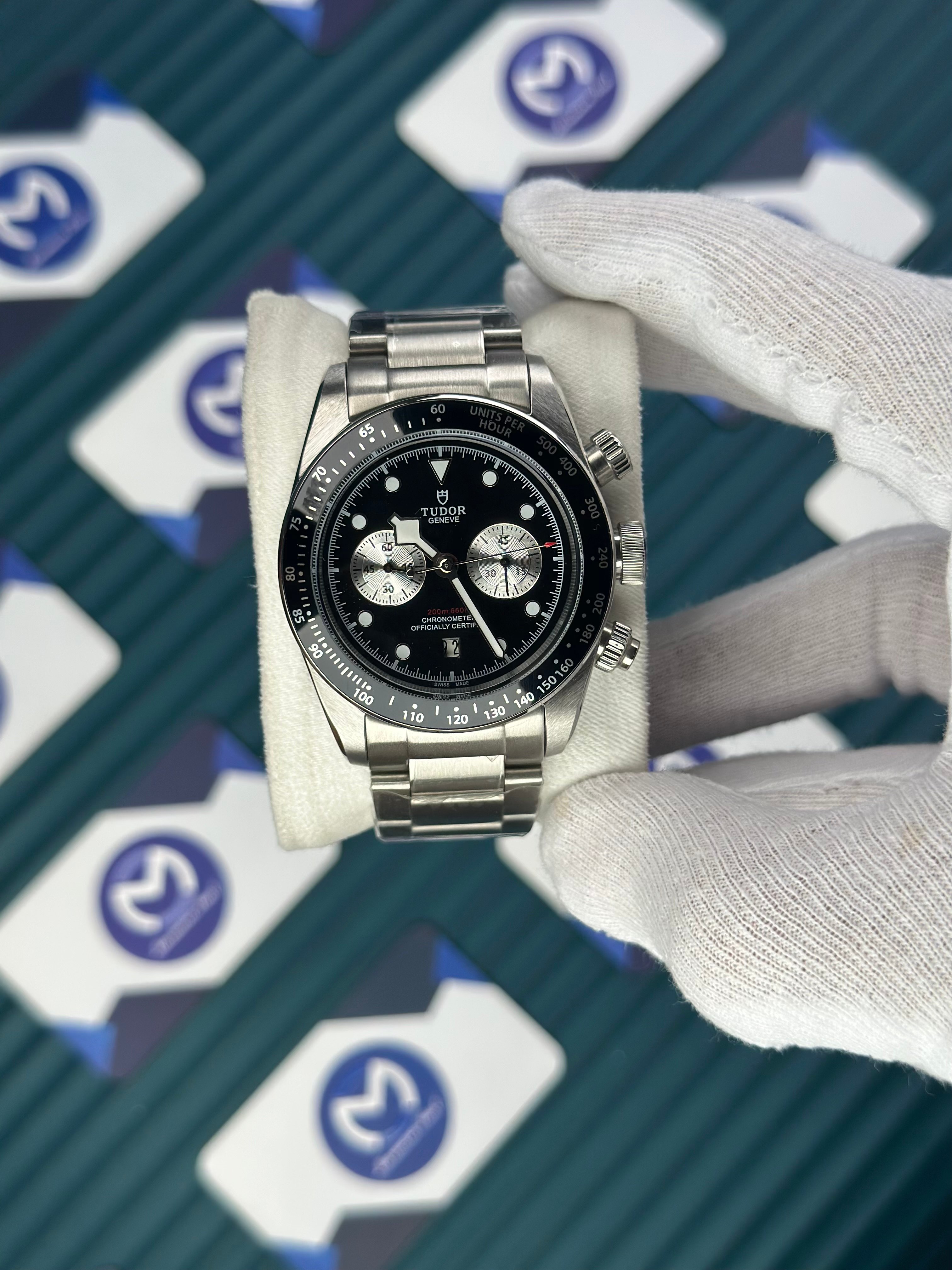 TUDOR BLACK BAY CHRONO BLACK SILVER OYSTER