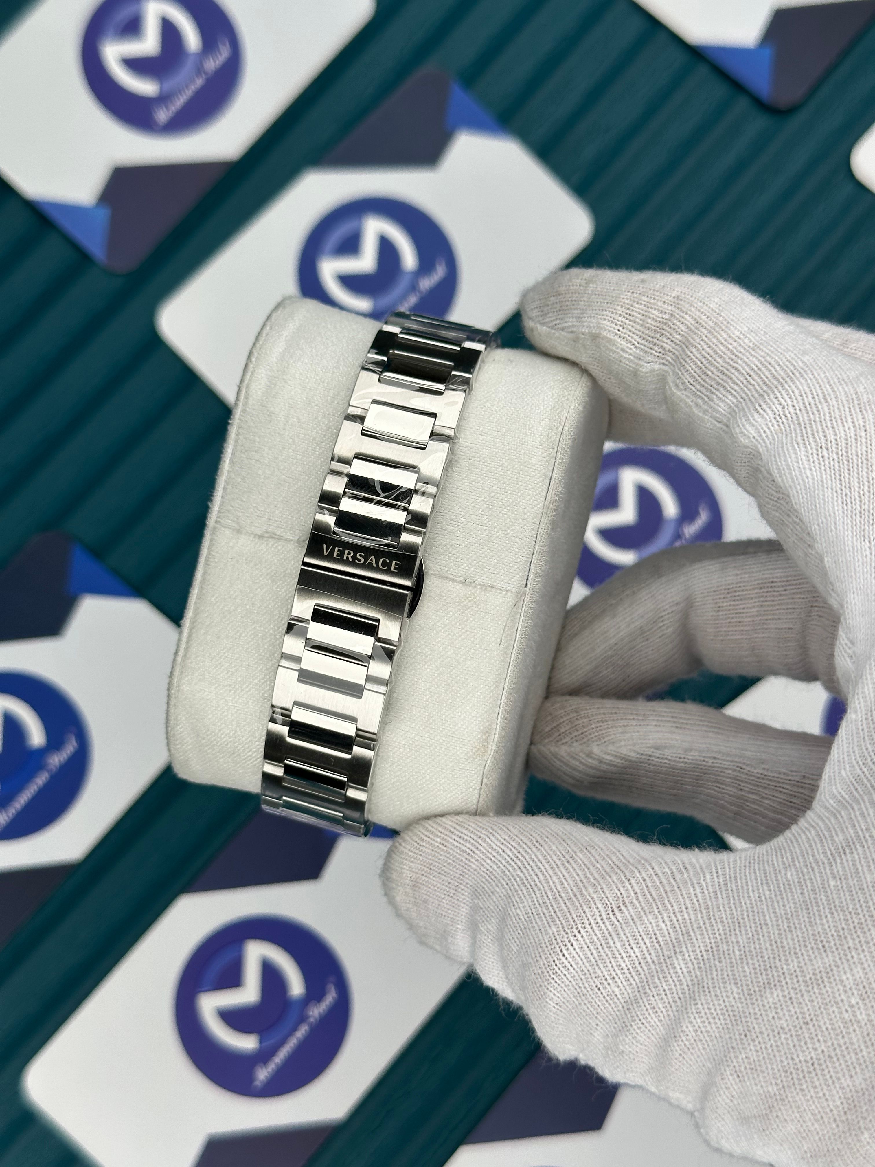 VERSACE 36 DESENLİ SİYAH KADRAN DESENLİ BEZEL GÜMÜŞ KORDON
