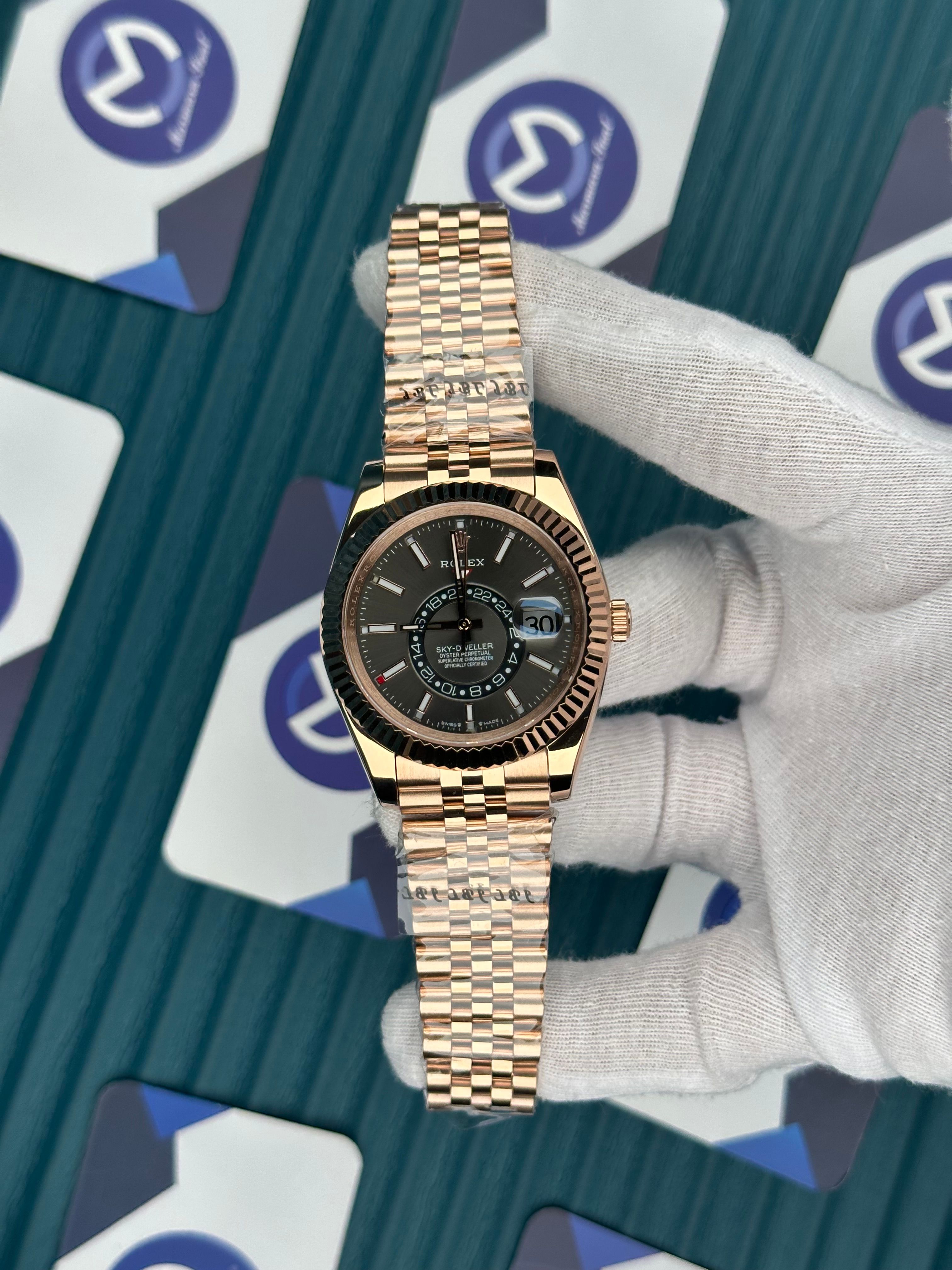 ROLEX SKY-DWELLER GREY DIAL ROSE JUBILE