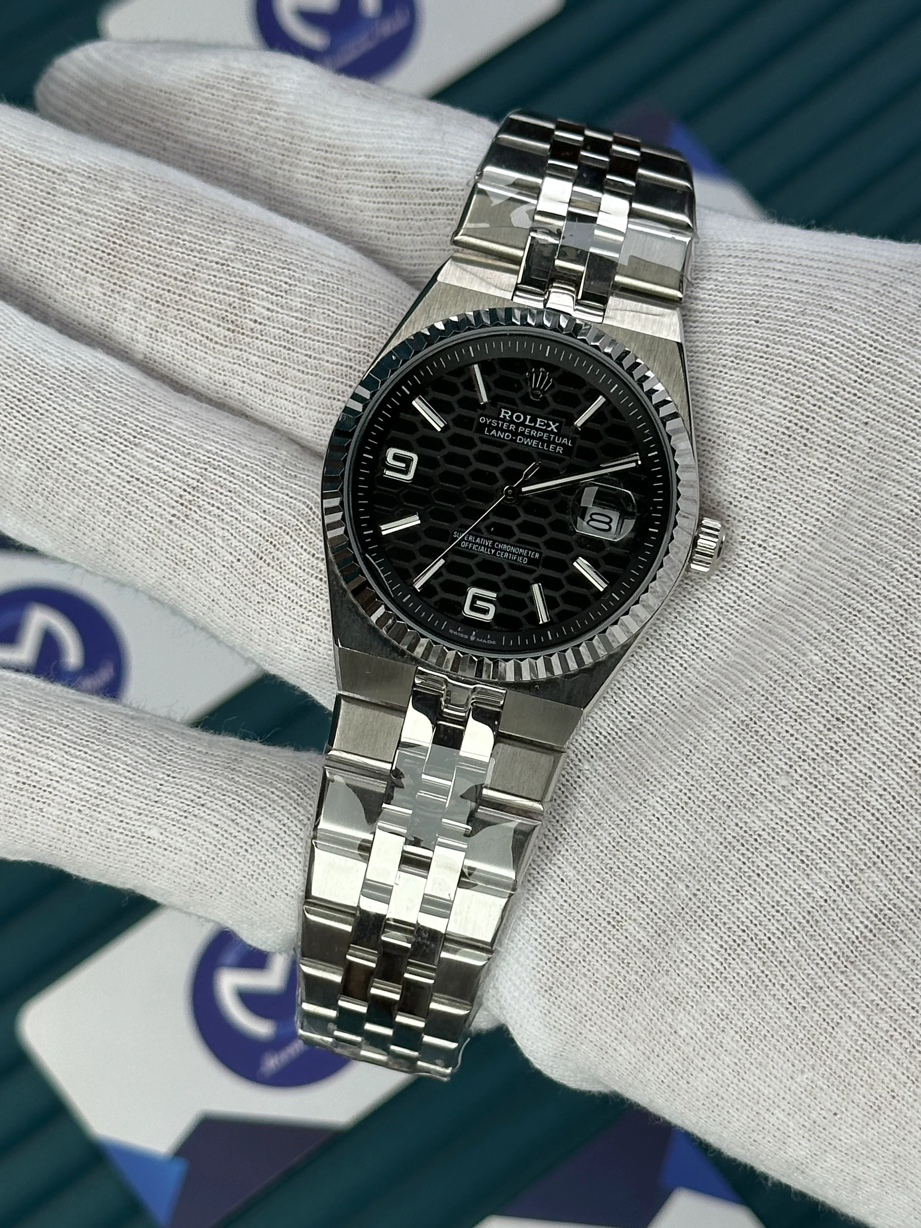ROLEX LAND DWELLER BLACK DIAL SILVER OYSTERSTEEL