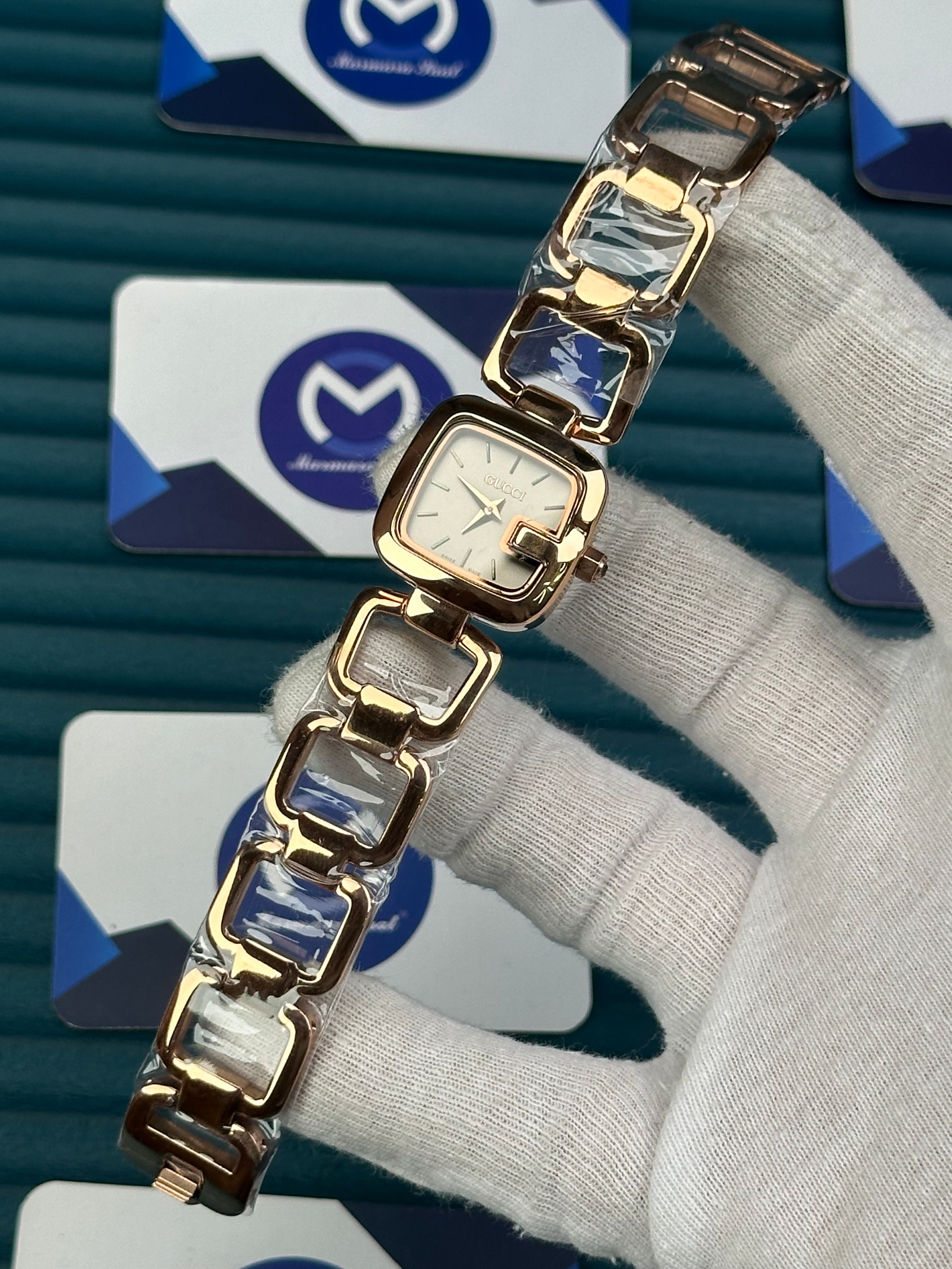 GUCCI WOMAN RING BRACELET WHITE DIAL ROSE CORD