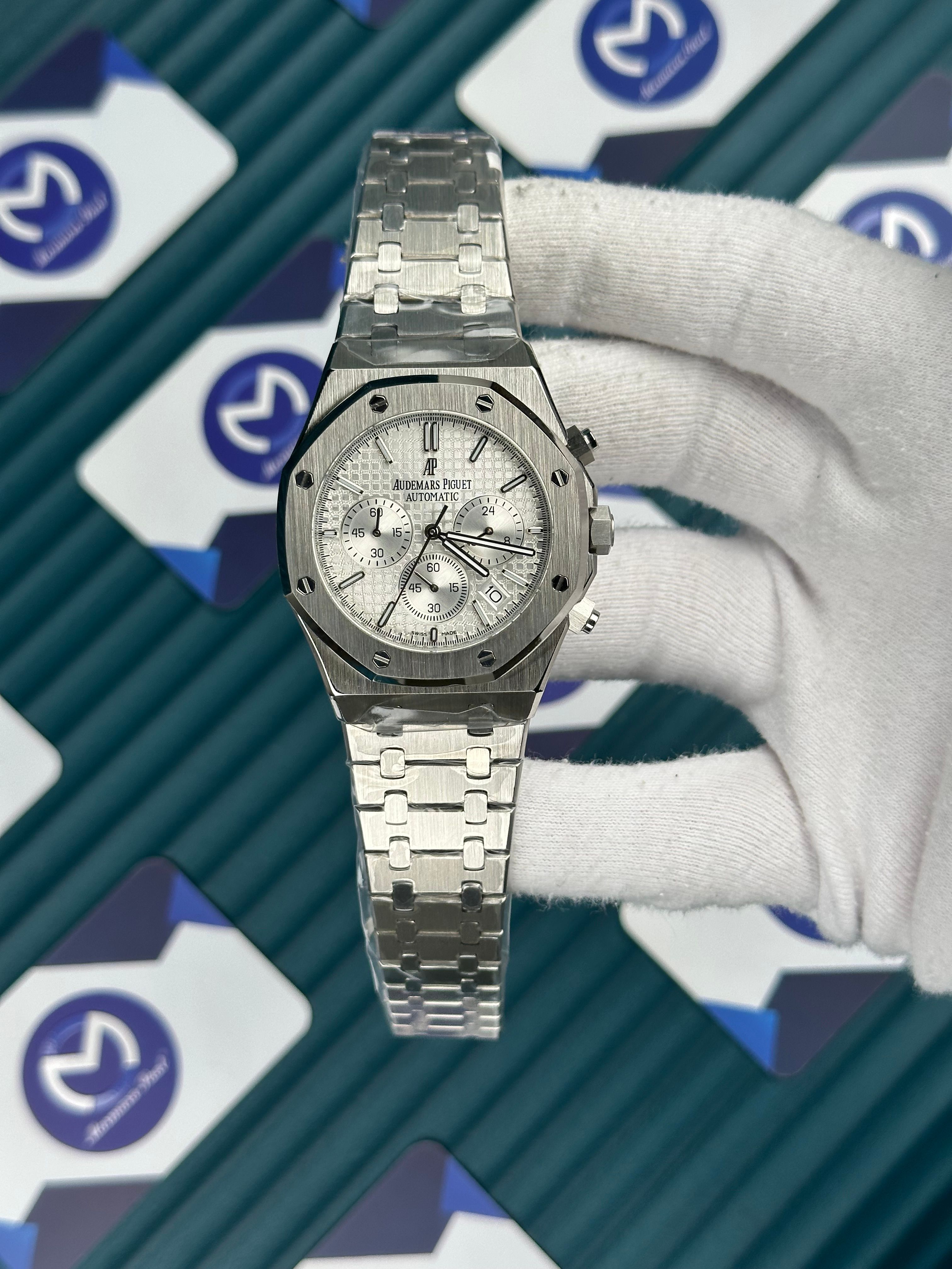 Audemars Piguet Royal Oak Gümüş Kordon Beyaz Kadran Chronograph