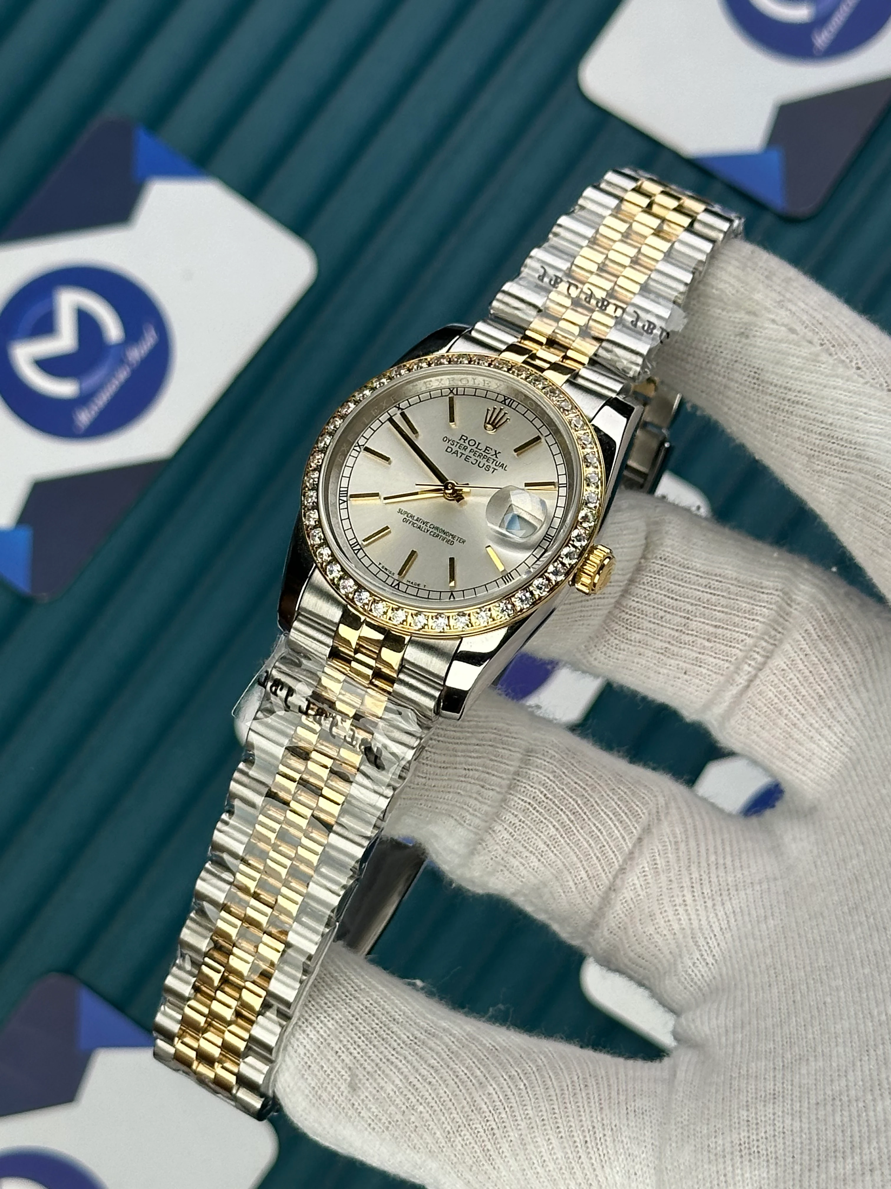 ROLEX 36 MM DATEJUST OFF WHITE DIAL ROD INDEX GOLD-SILVER JUBILEE
