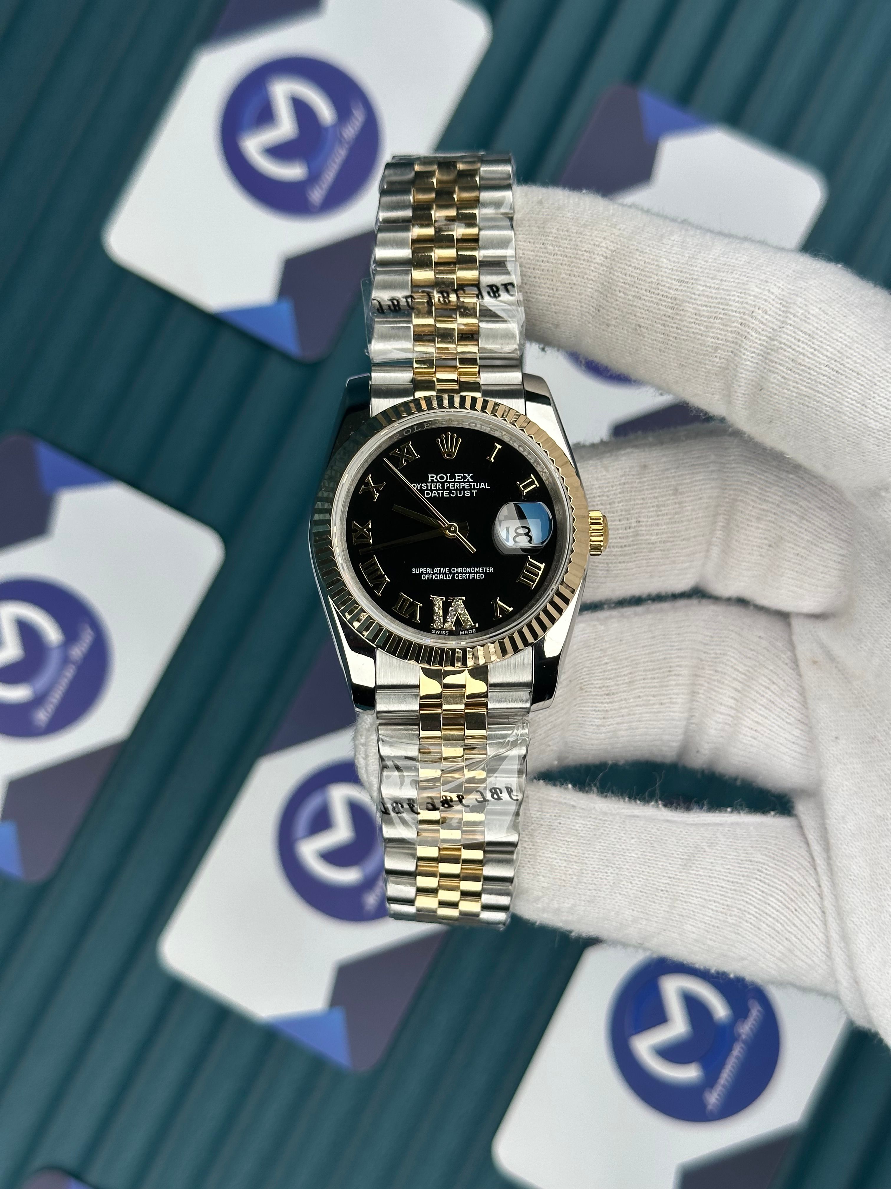 ROLEX 36 ROMA RAKAMLI PIRLANTALI SİYAH KADRAN GOLD-SILVER JUBILEE